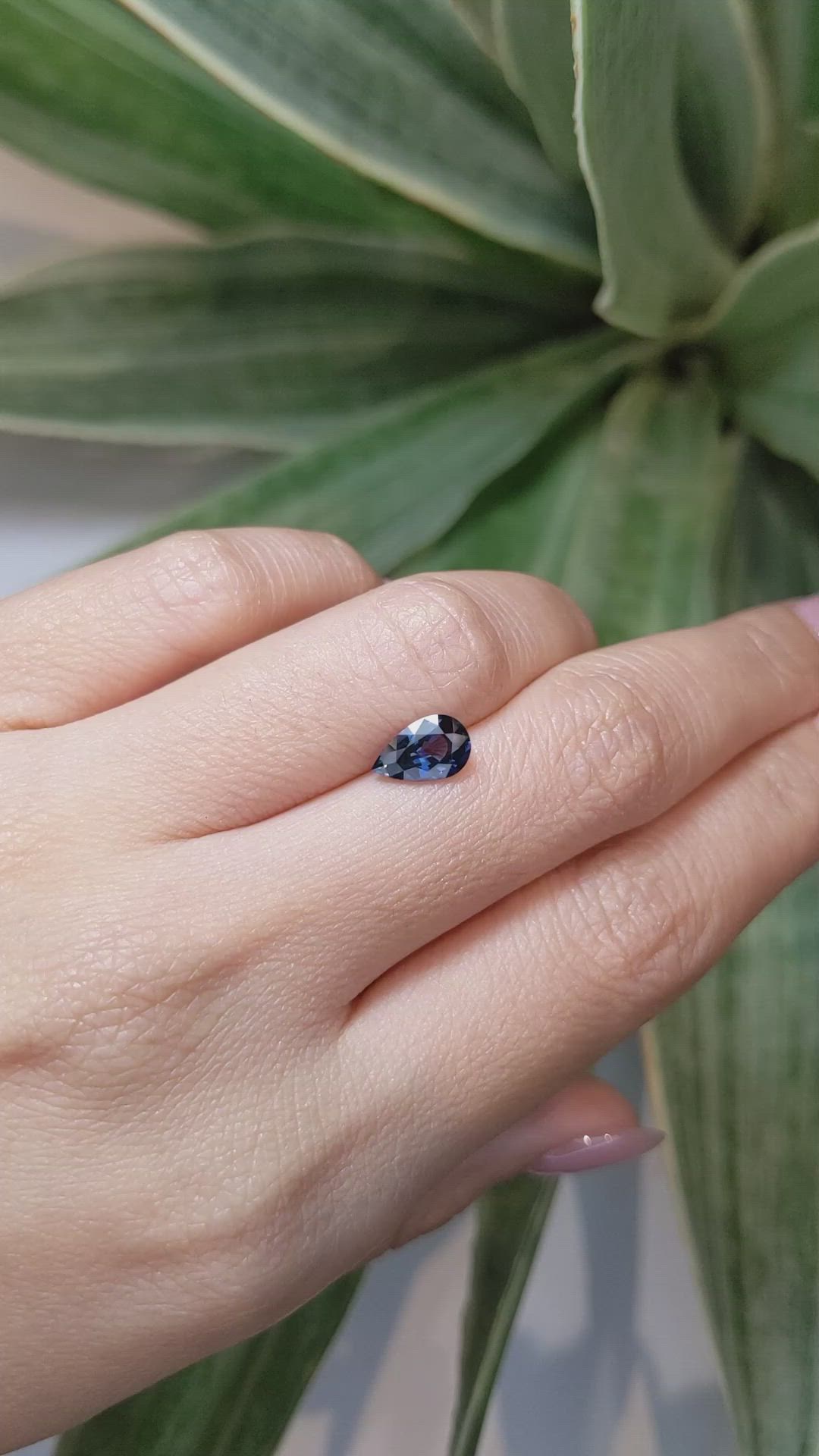 1.40 Ct. Blue Sapphire from Ceylon (Sri Lanka) Size Video
