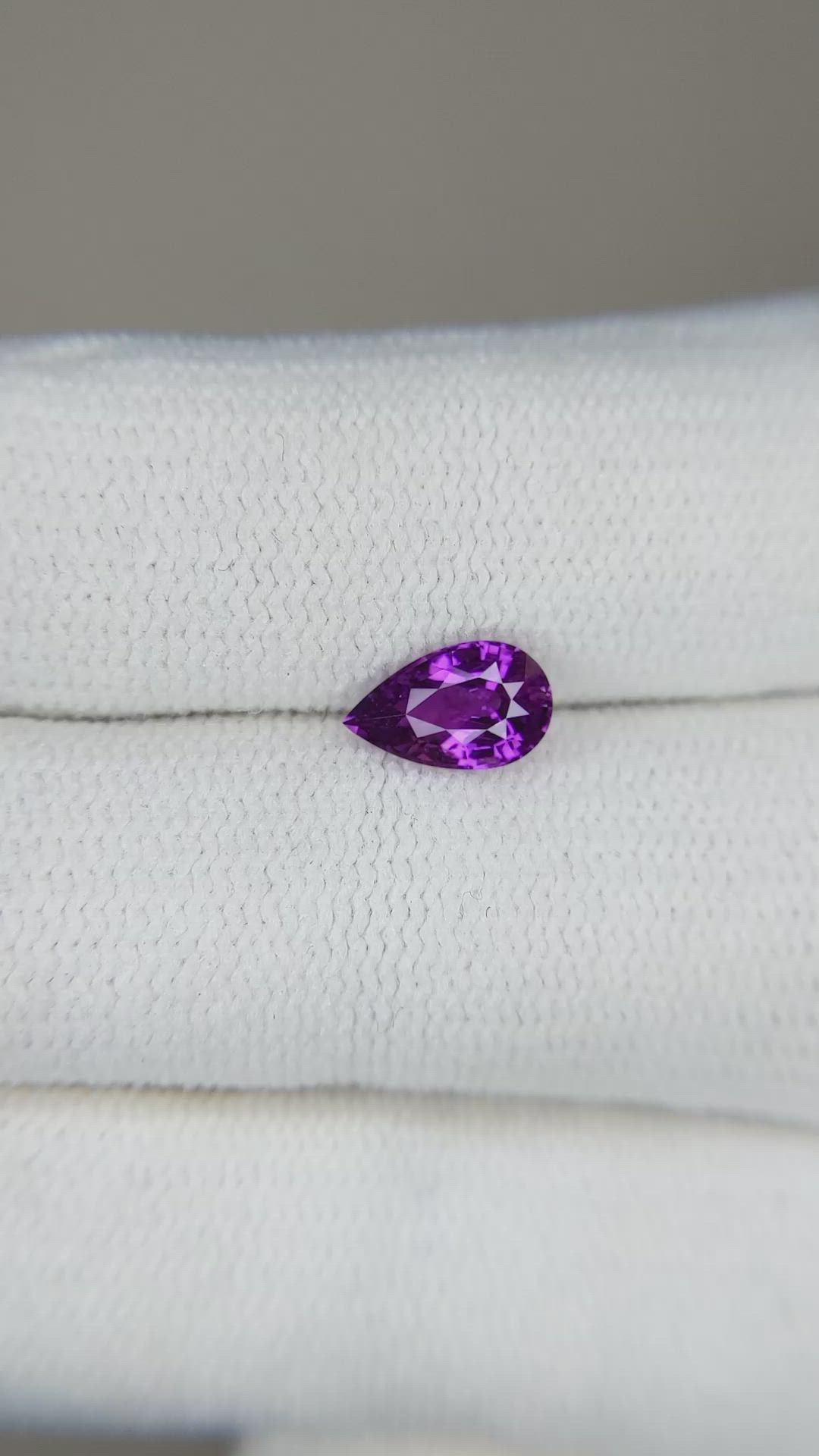0.86 Ct. Purple Sapphire from Ceylon (Sri Lanka) Size Video