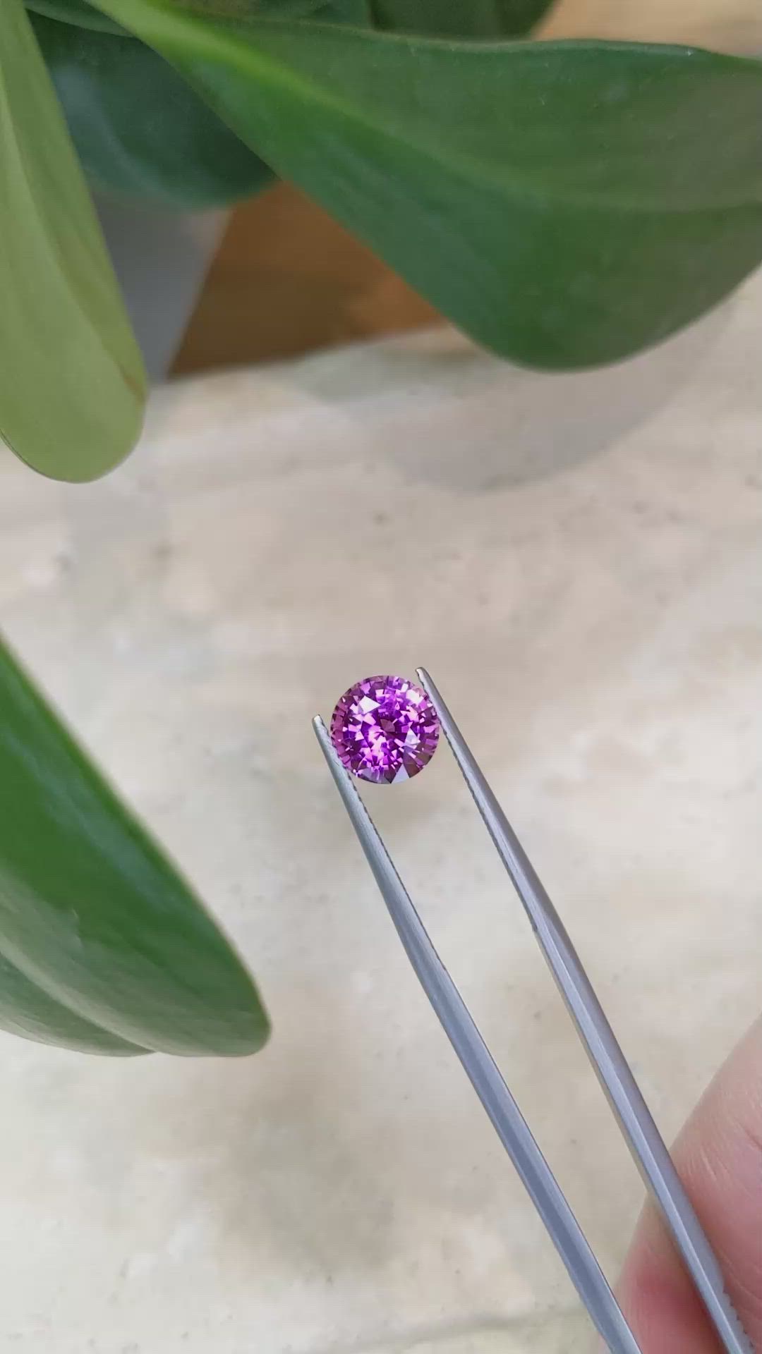 2.66 Ct. Purplish Pink Sapphire from Ceylon (Sri Lanka) Size Video