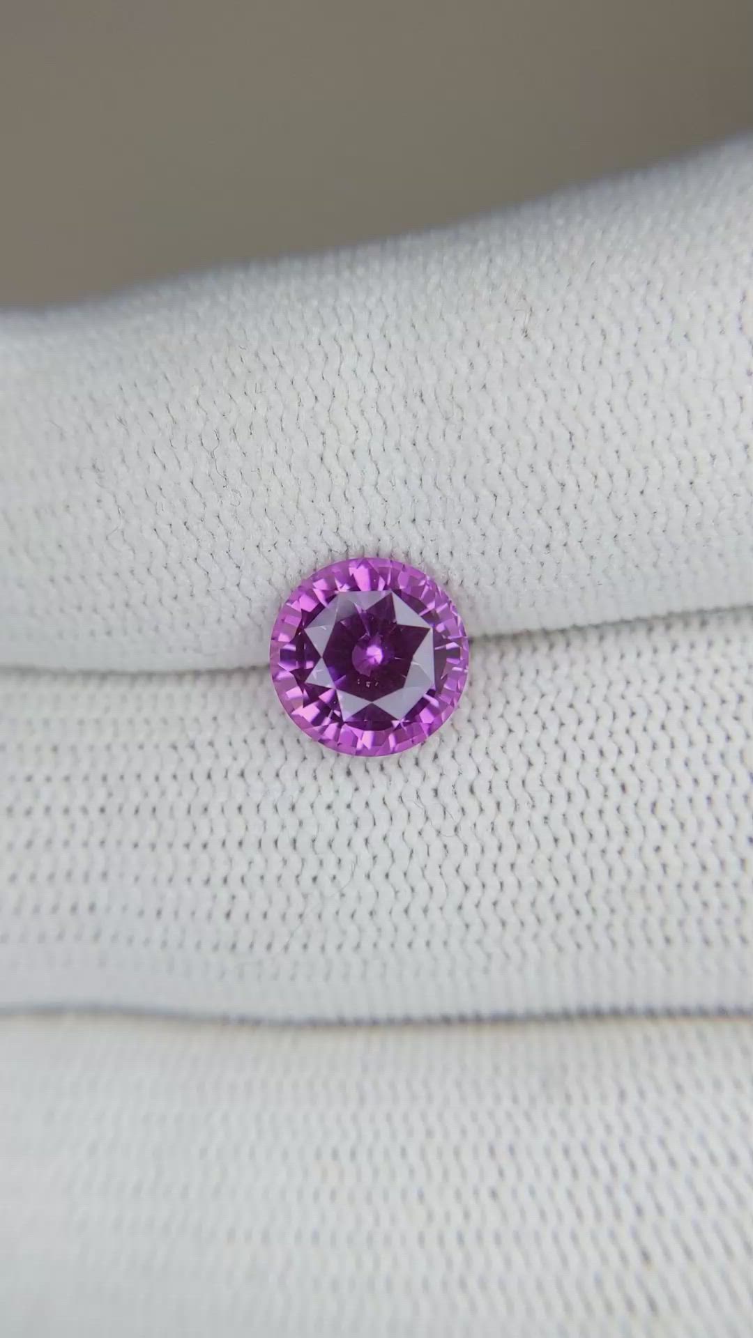 2.66 Ct. Purplish Pink Sapphire from Ceylon (Sri Lanka) Size Video