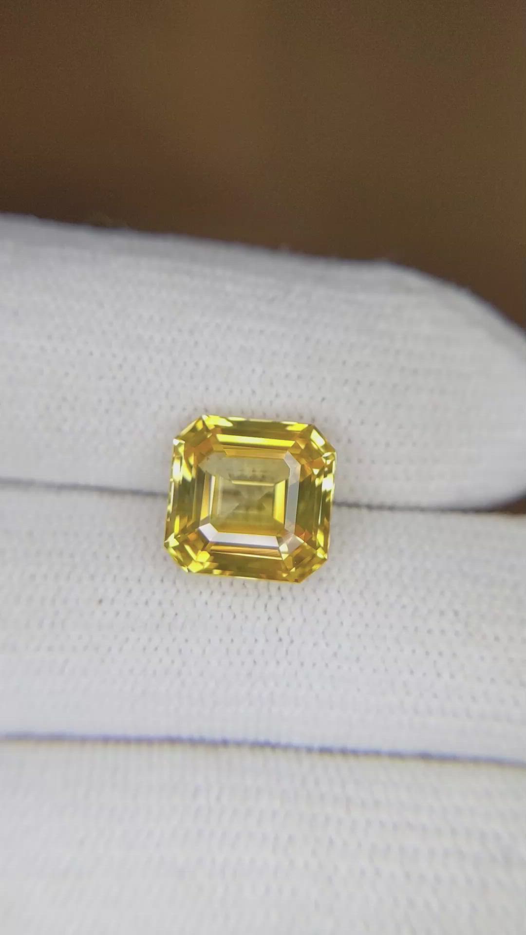 5.14 Ct. Yellow Sapphire from Ceylon (Sri Lanka) Size Video