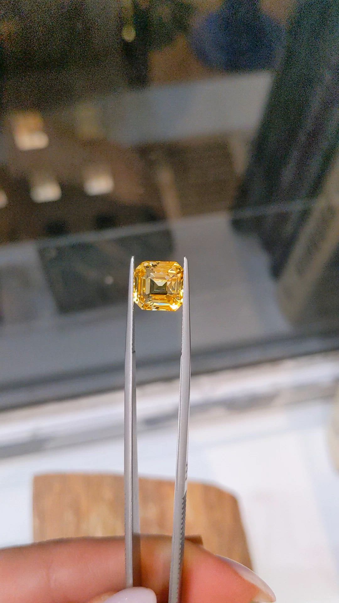 6.08 Ct. Yellow Sapphire from Ceylon (Sri Lanka) Size Video