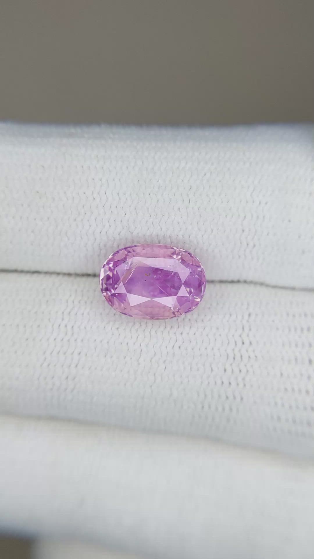 3.64 Ct. Purplish Pink Sapphire from Ceylon (Sri Lanka) Size Video