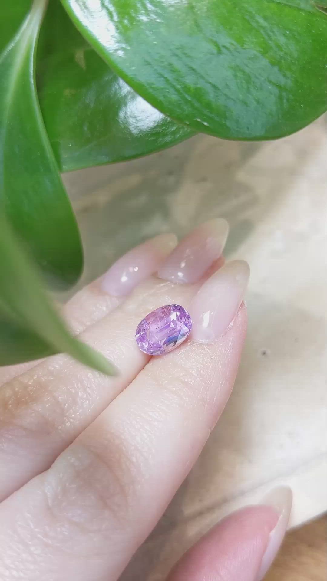 3.64 Ct. Purplish Pink Sapphire from Ceylon (Sri Lanka) Size Video