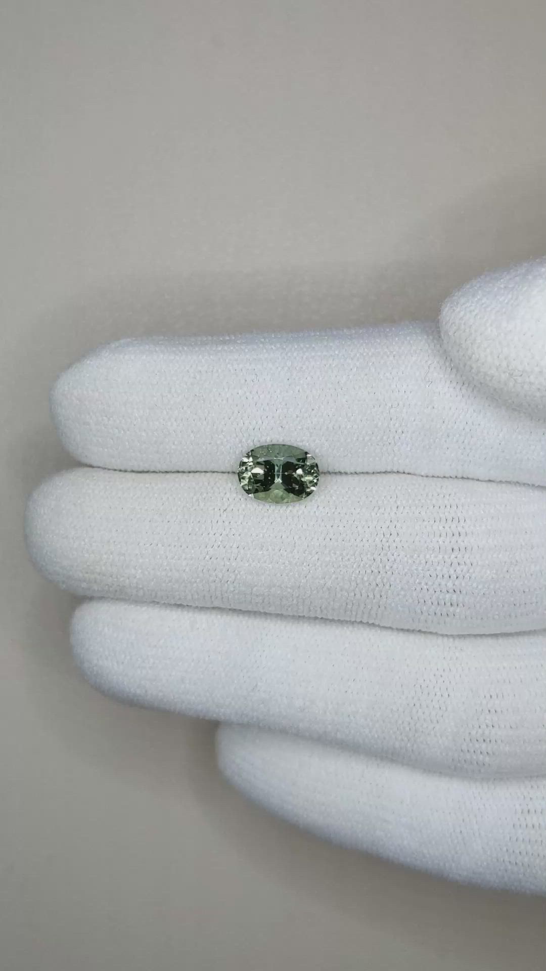 1.72 Ct. Green Sapphire from Ceylon (Sri Lanka) Size Video