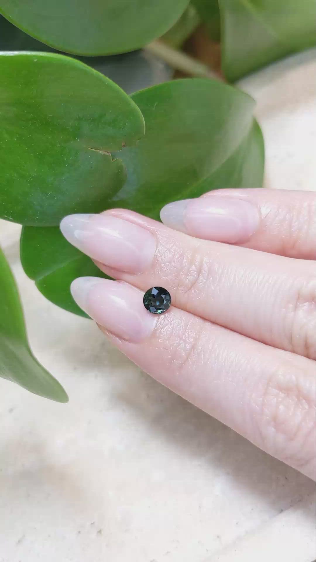 0.90 Ct. Blue Sapphire from Ceylon (Sri Lanka) Size Video