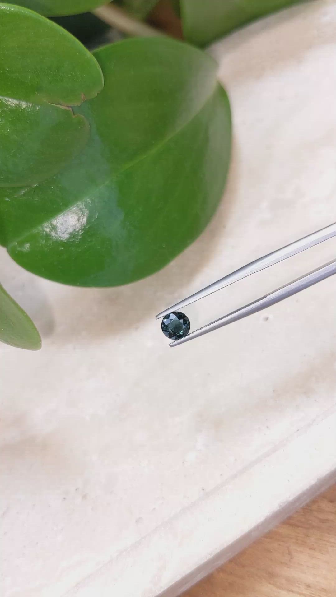 0.90 Ct. Blue Sapphire from Ceylon (Sri Lanka) Size Video