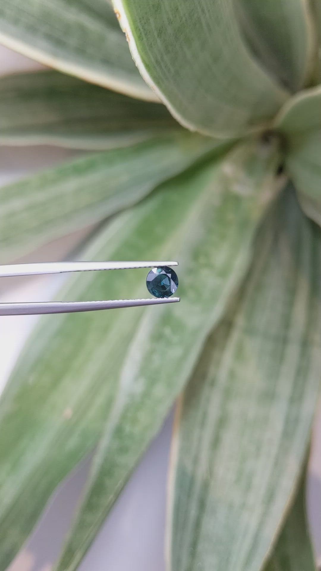 0.87 Ct. Greenish Blue Sapphire from Ceylon (Sri Lanka) Size Video