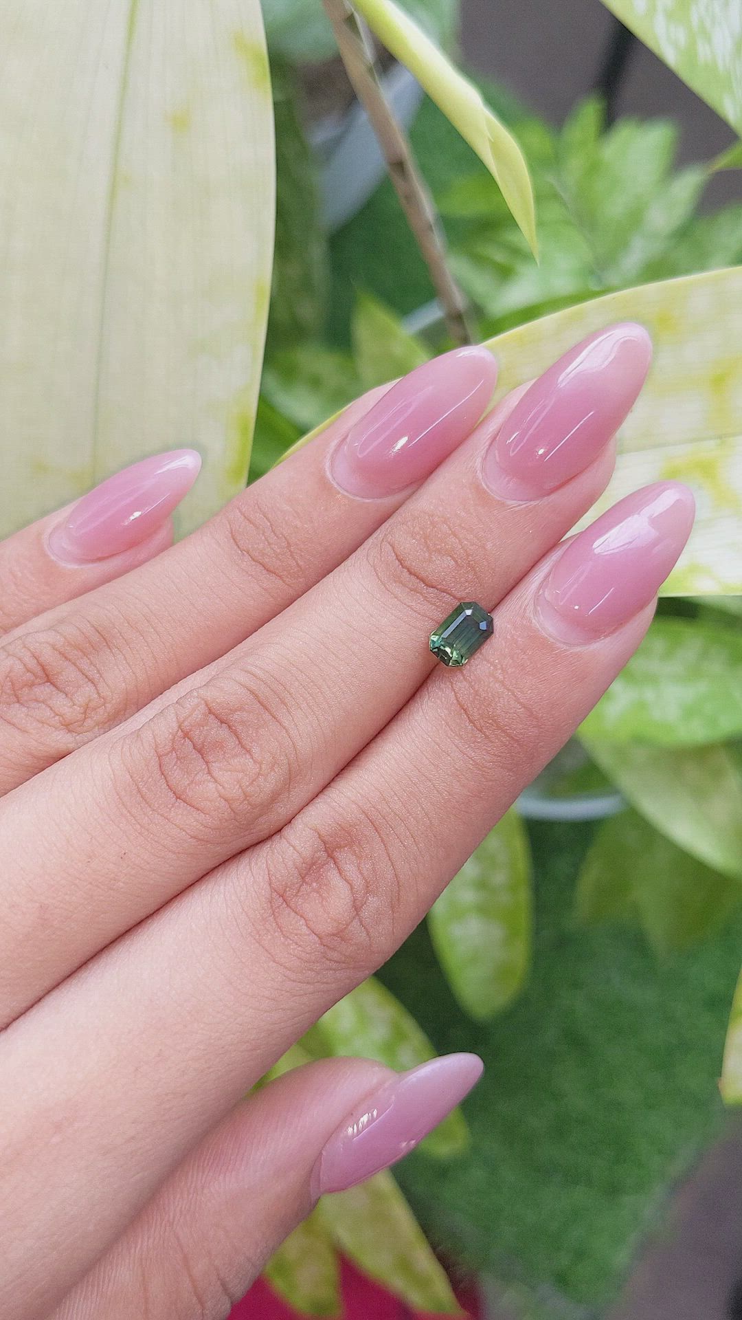 1.14 Ct. Yellowish Green Sapphire from Africa Size Video