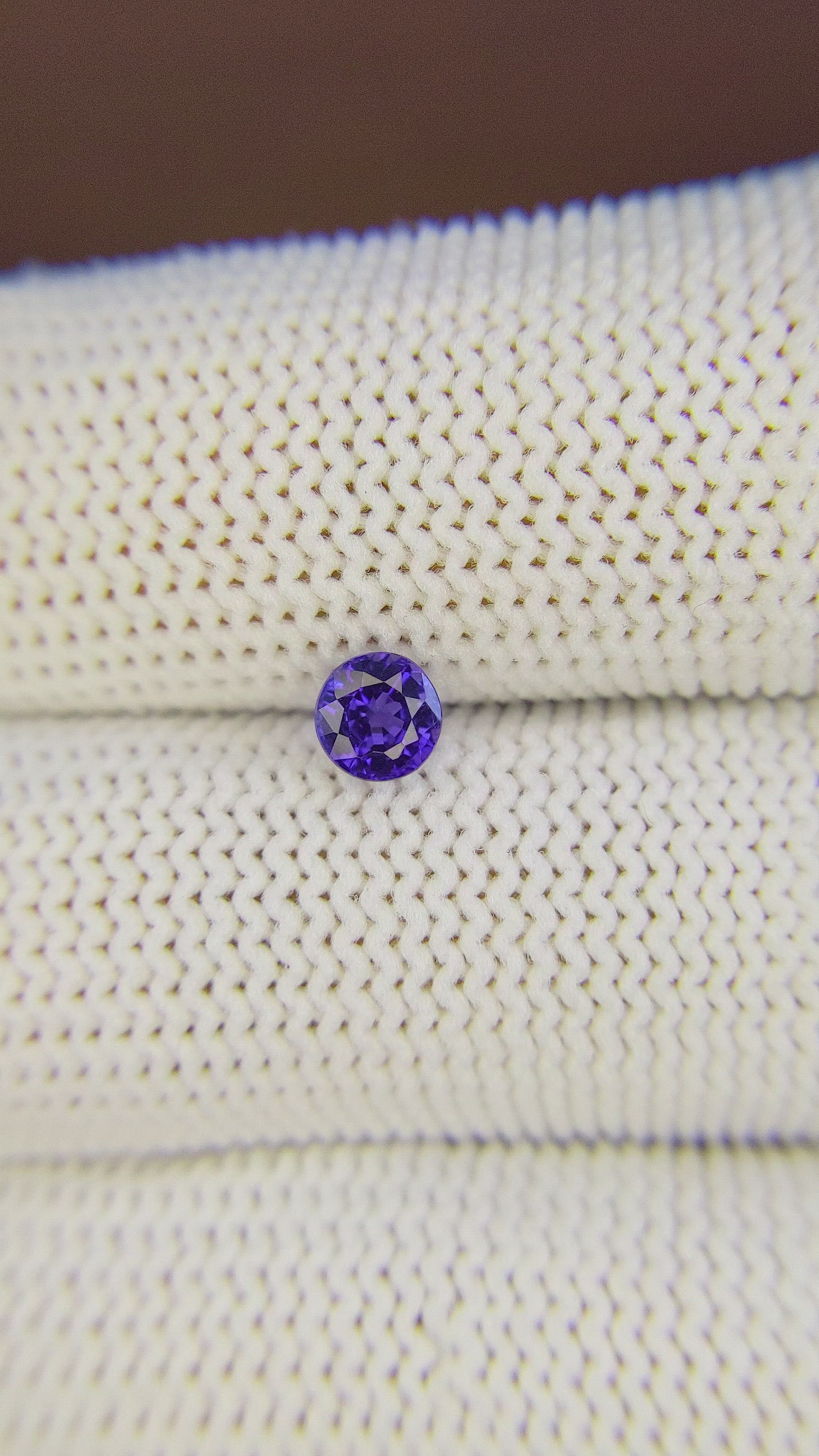 0.54 Ct. Color Change Sapphire from Ceylon (Sri Lanka) Size Video
