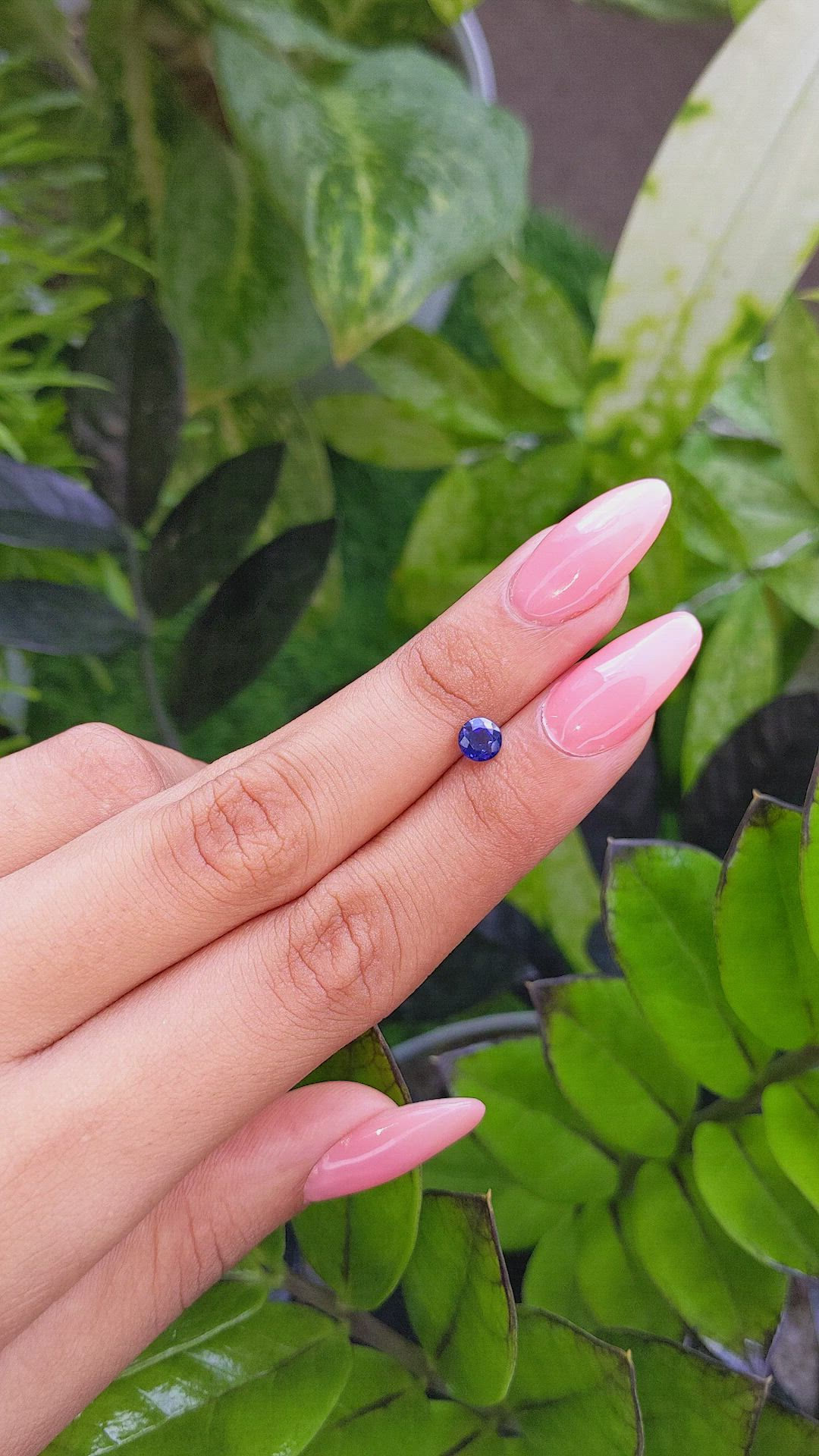 0.73 Ct. Blue Sapphire from Ceylon (Sri Lanka) Size Video