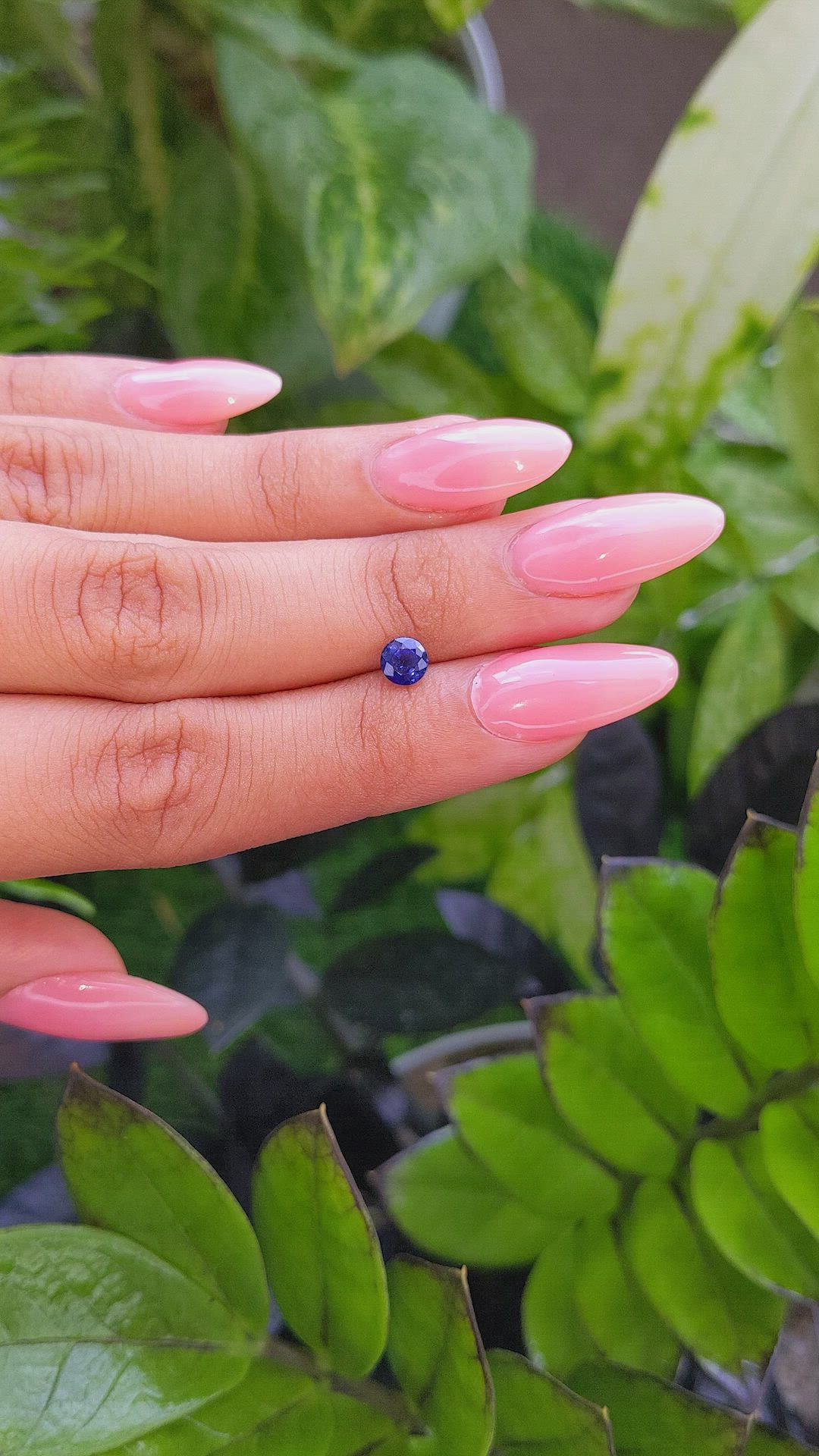 0.73 Ct. Blue Sapphire from Ceylon (Sri Lanka) Size Video