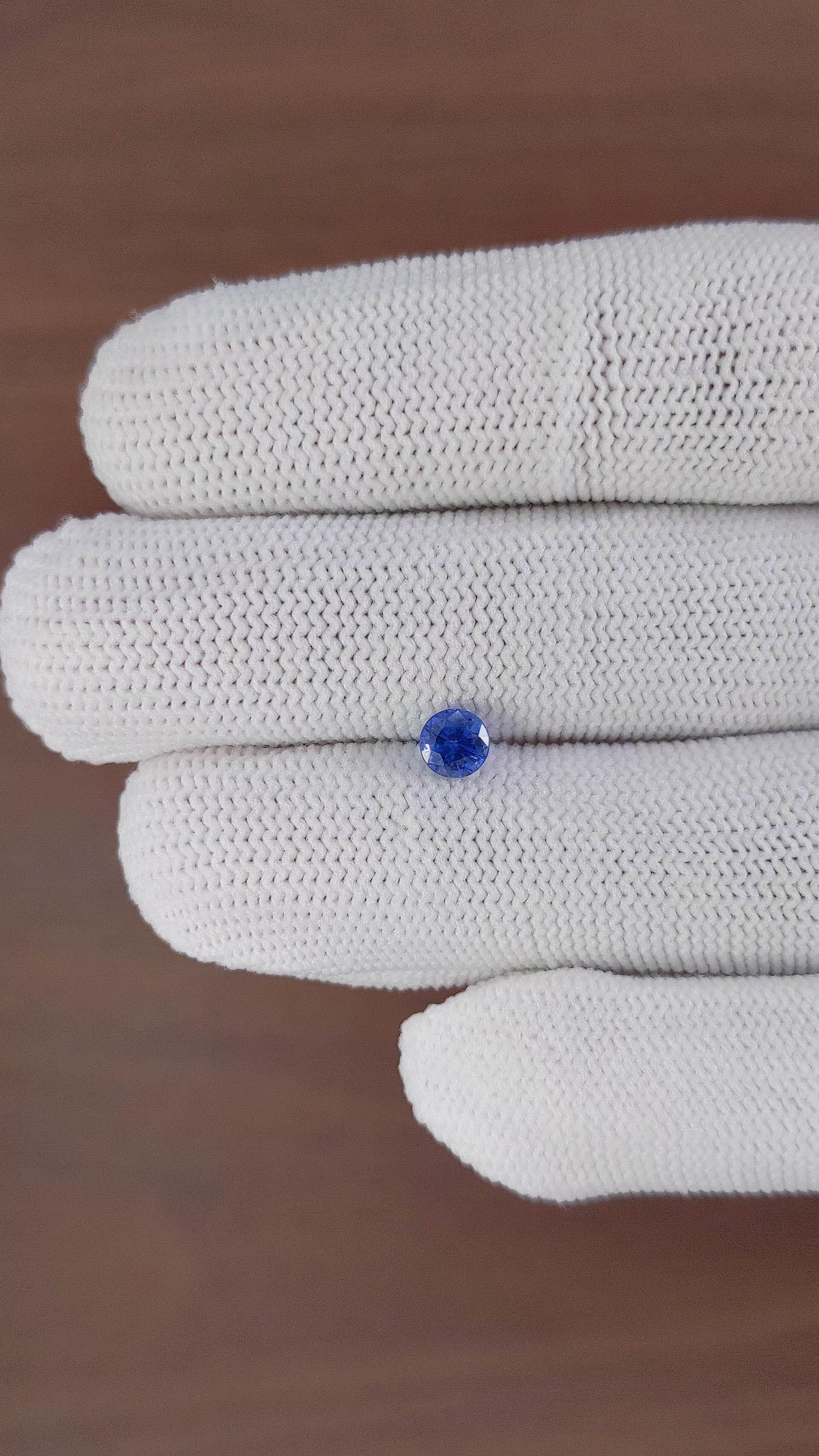 0.67 Ct. Blue Sapphire from Ceylon (Sri Lanka) Size Video