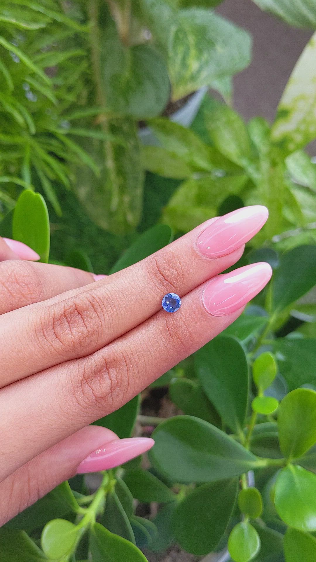 0.67 Ct. Blue Sapphire from Ceylon (Sri Lanka) Size Video