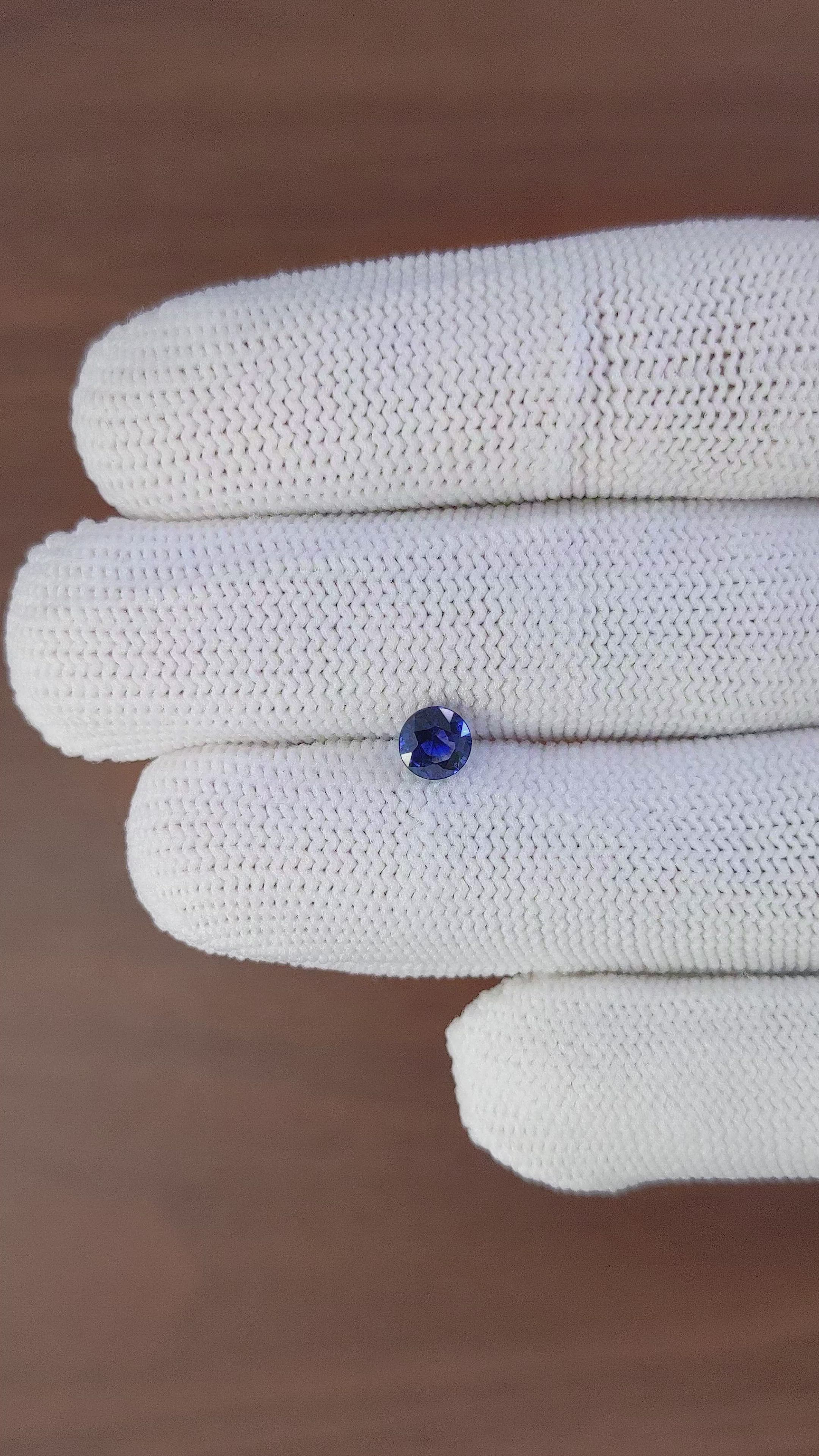 0.73 Ct. Color Change Sapphire from Ceylon (Sri Lanka) Size Video
