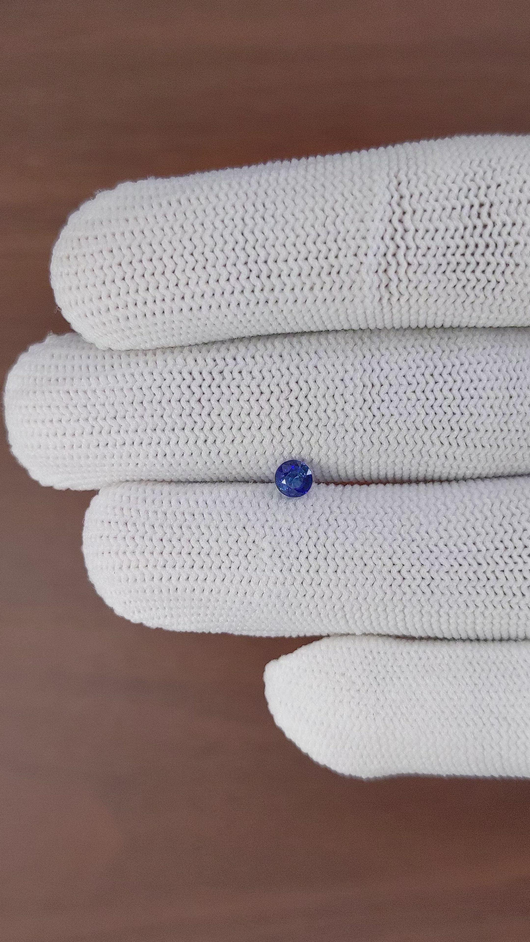 0.31 Ct. Blue Sapphire from Ceylon (Sri Lanka) Size Video
