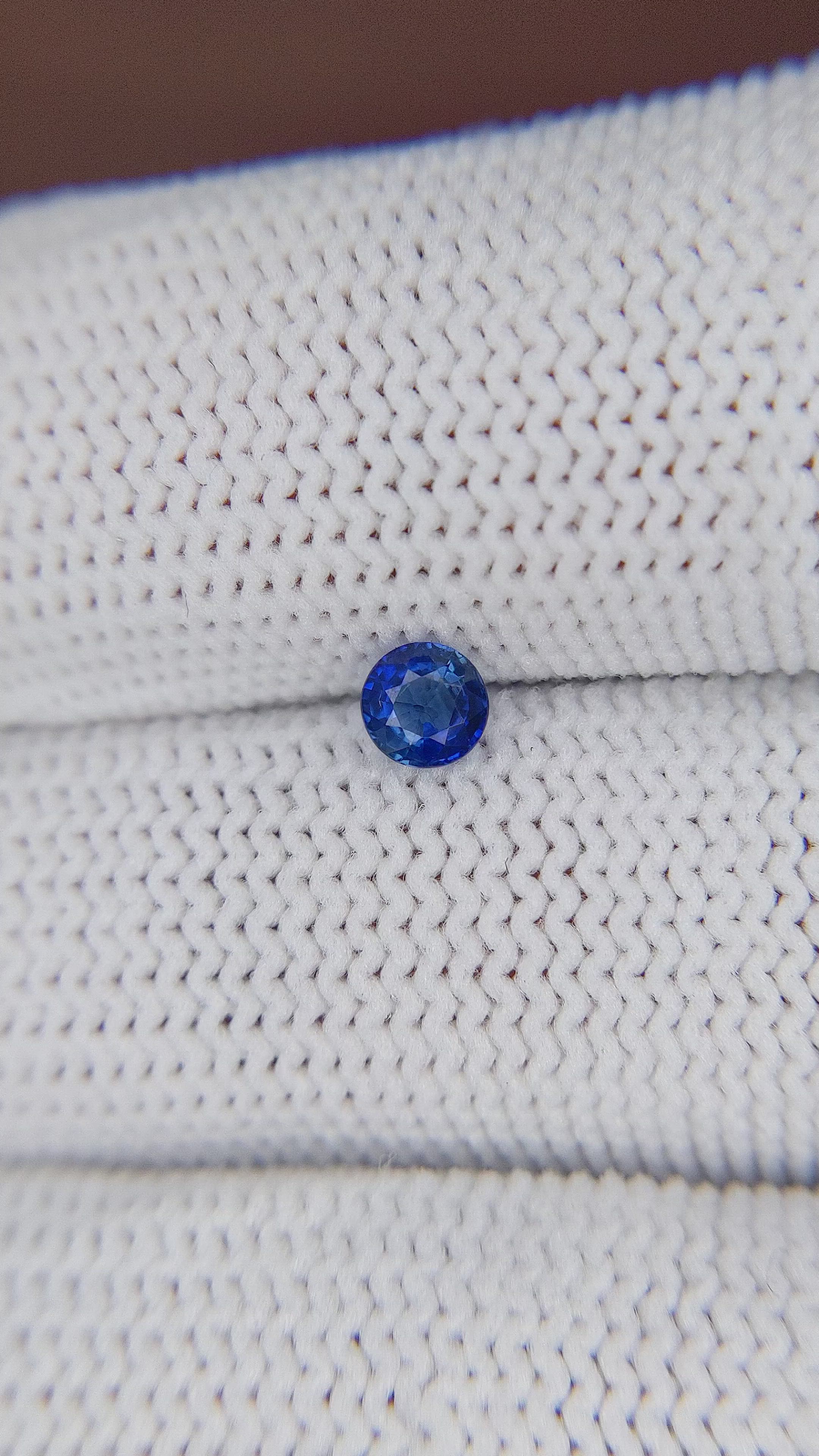 0.31 Ct. Blue Sapphire from Ceylon (Sri Lanka) Size Video