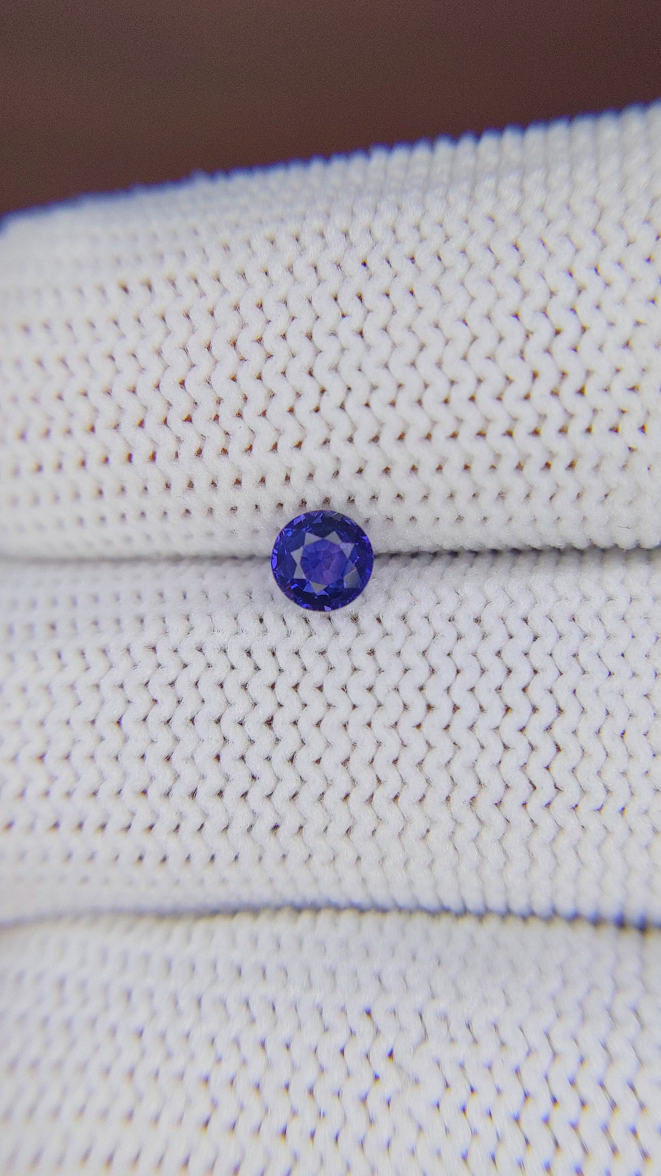 0.41 Ct. Color Change Sapphire from Ceylon (Sri Lanka) Size Video