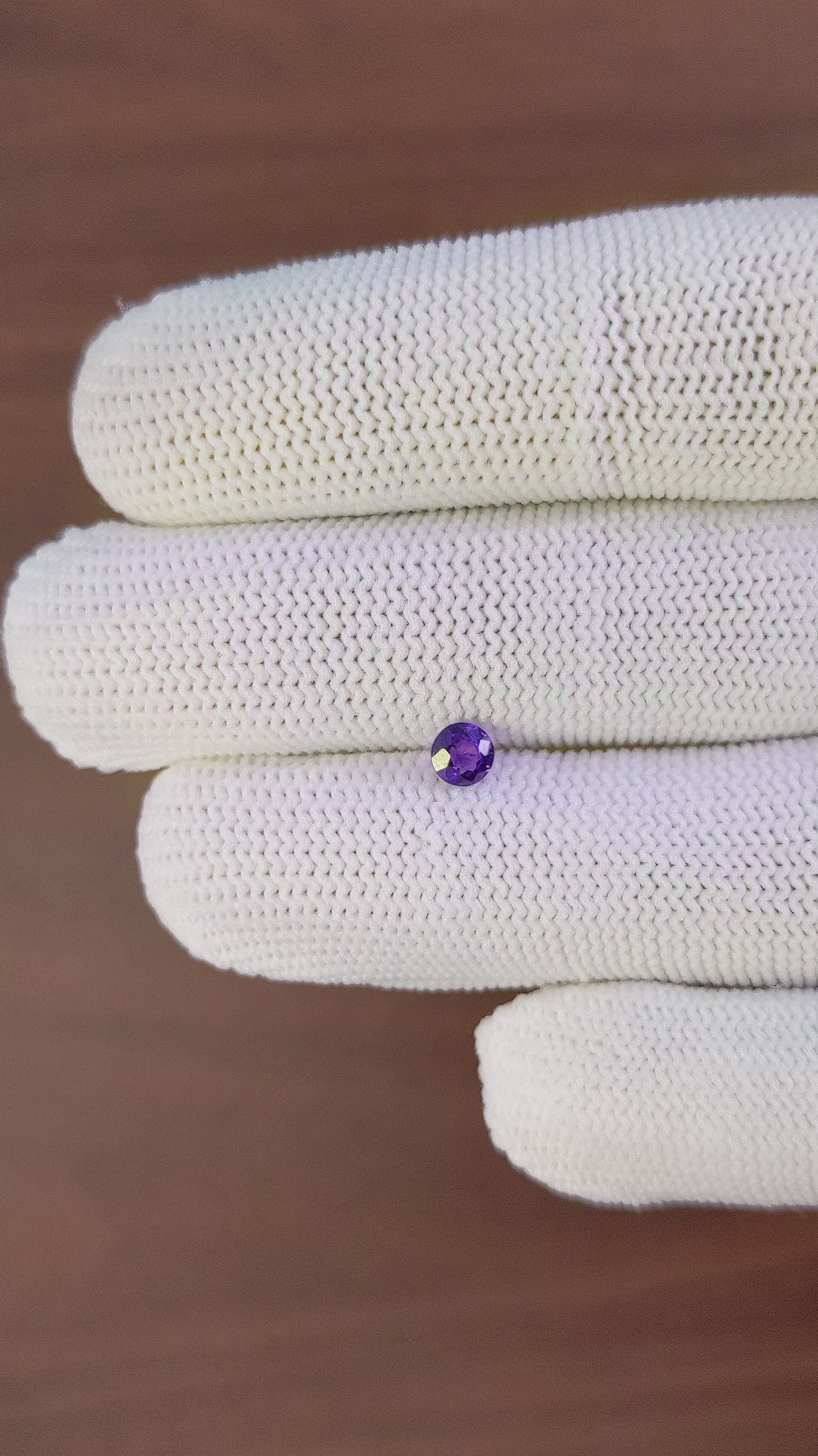 0.41 Ct. Color Change Sapphire from Ceylon (Sri Lanka) Size Video