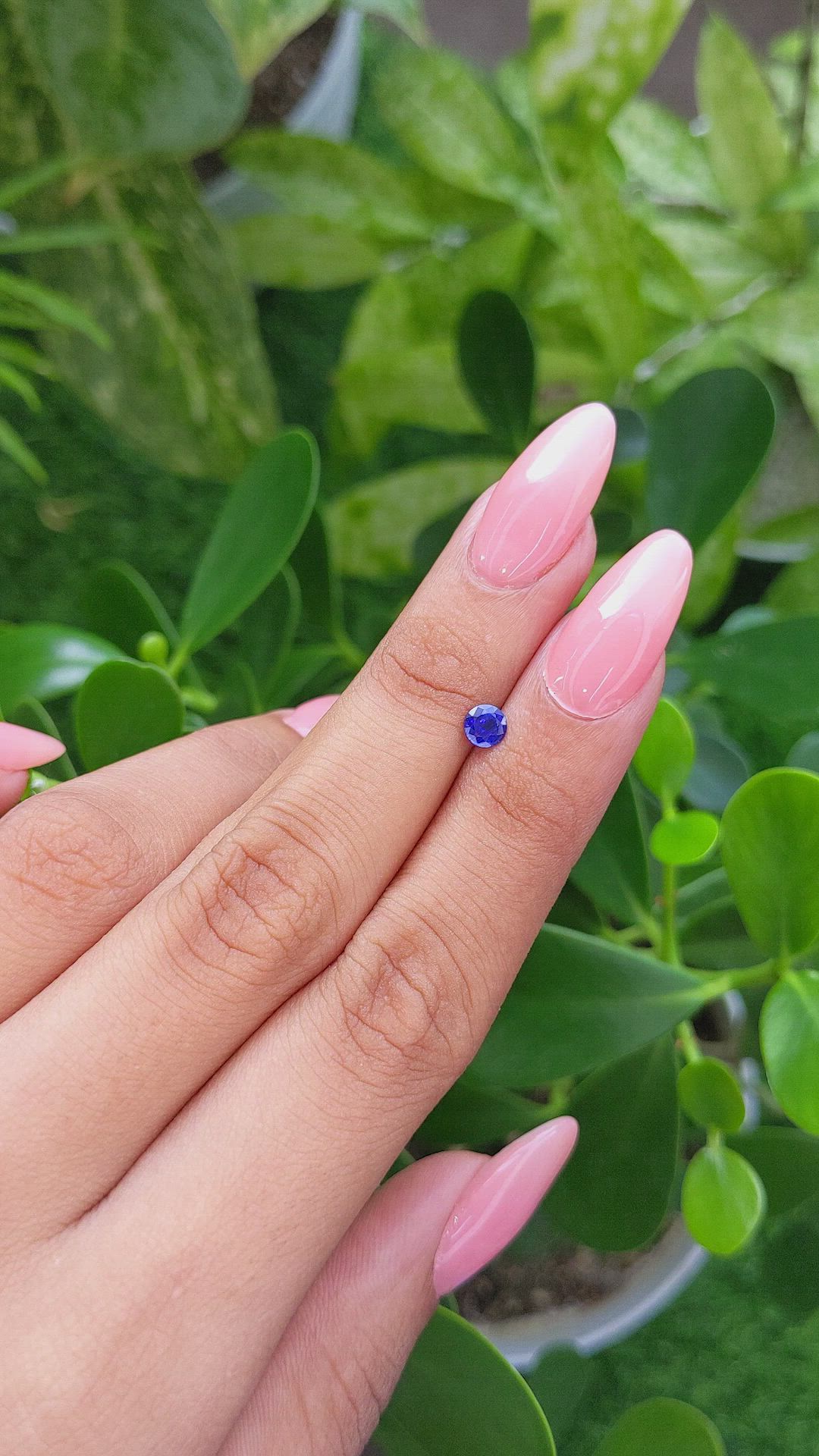 0.40 Ct. Blue Sapphire from Ceylon (Sri Lanka) Size Video