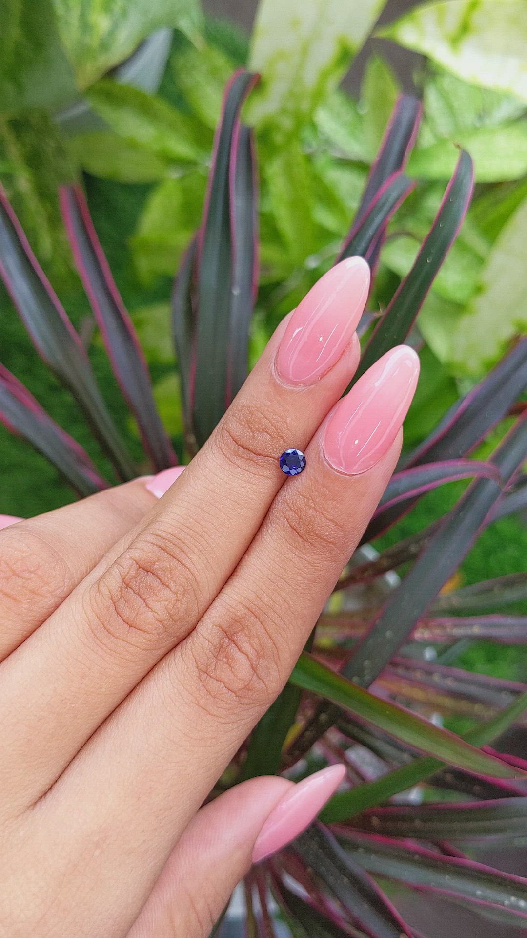 0.35 Ct. Blue Sapphire from Ceylon (Sri Lanka) Size Video