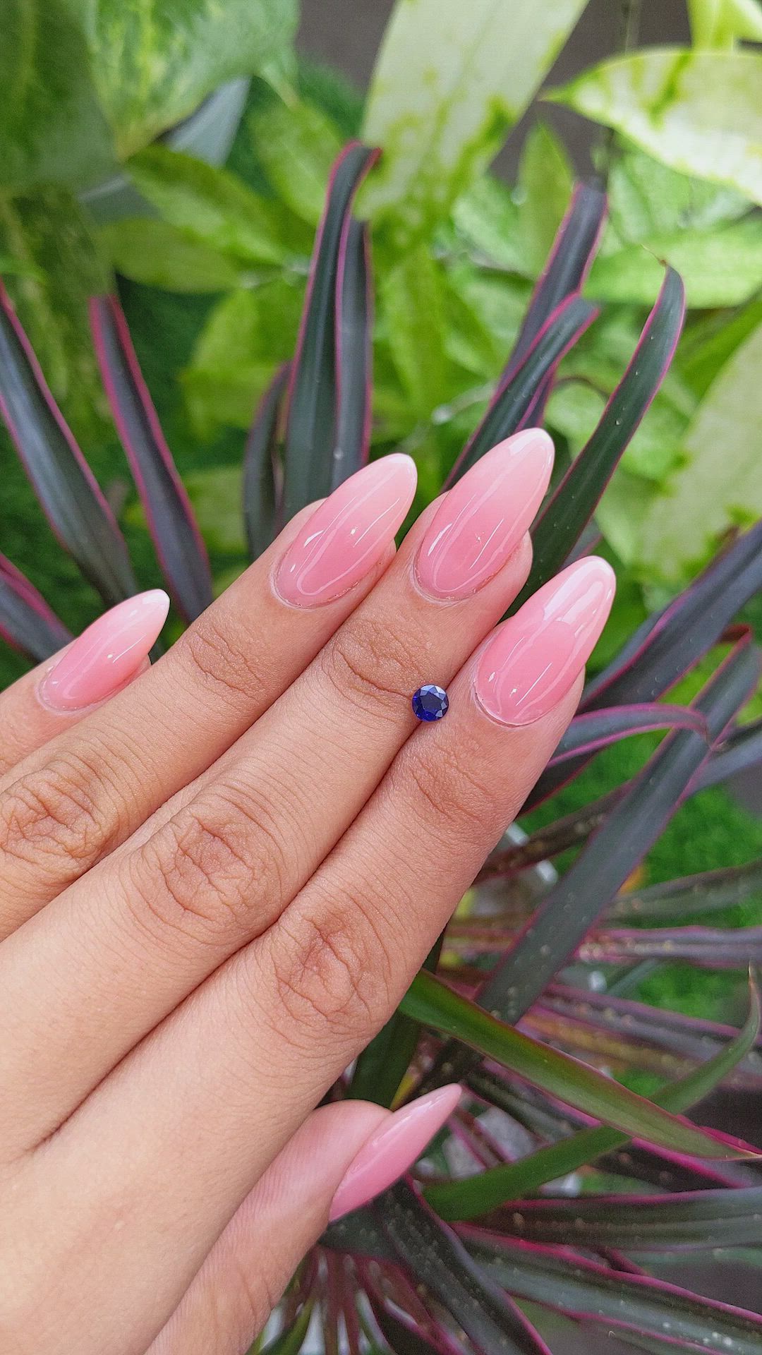 0.35 Ct. Blue Sapphire from Ceylon (Sri Lanka) Size Video
