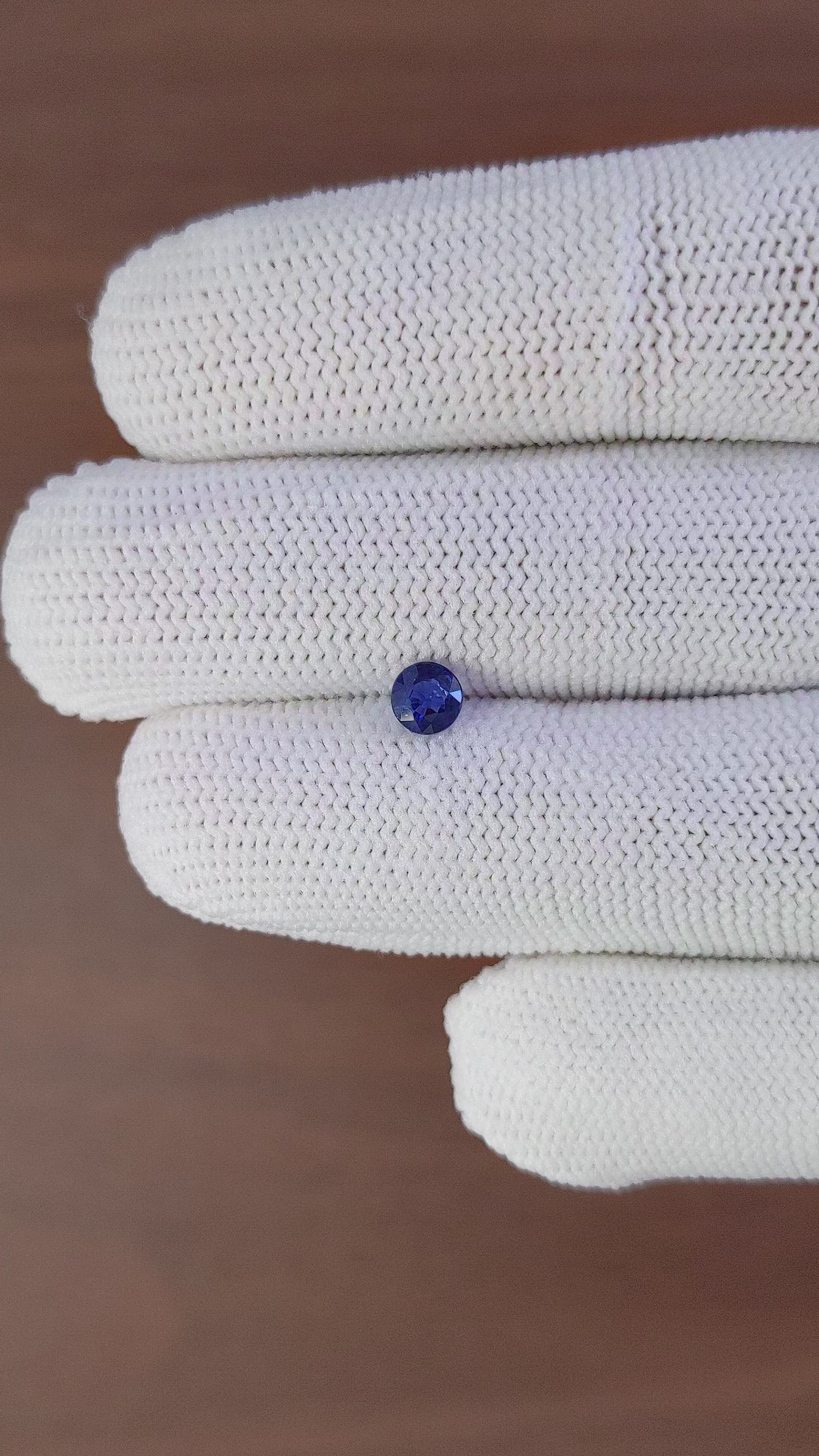 0.55 Ct. Color Change Sapphire from Ceylon (Sri Lanka) Size Video