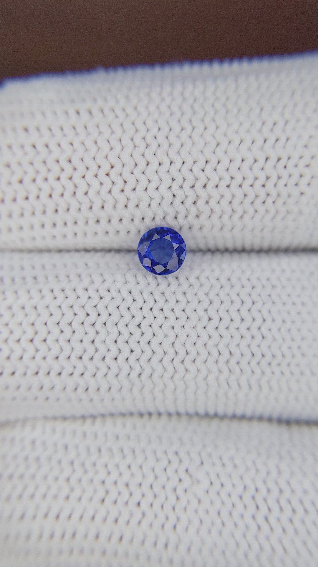 0.45 Ct. Blue Sapphire from Ceylon (Sri Lanka) Size Video