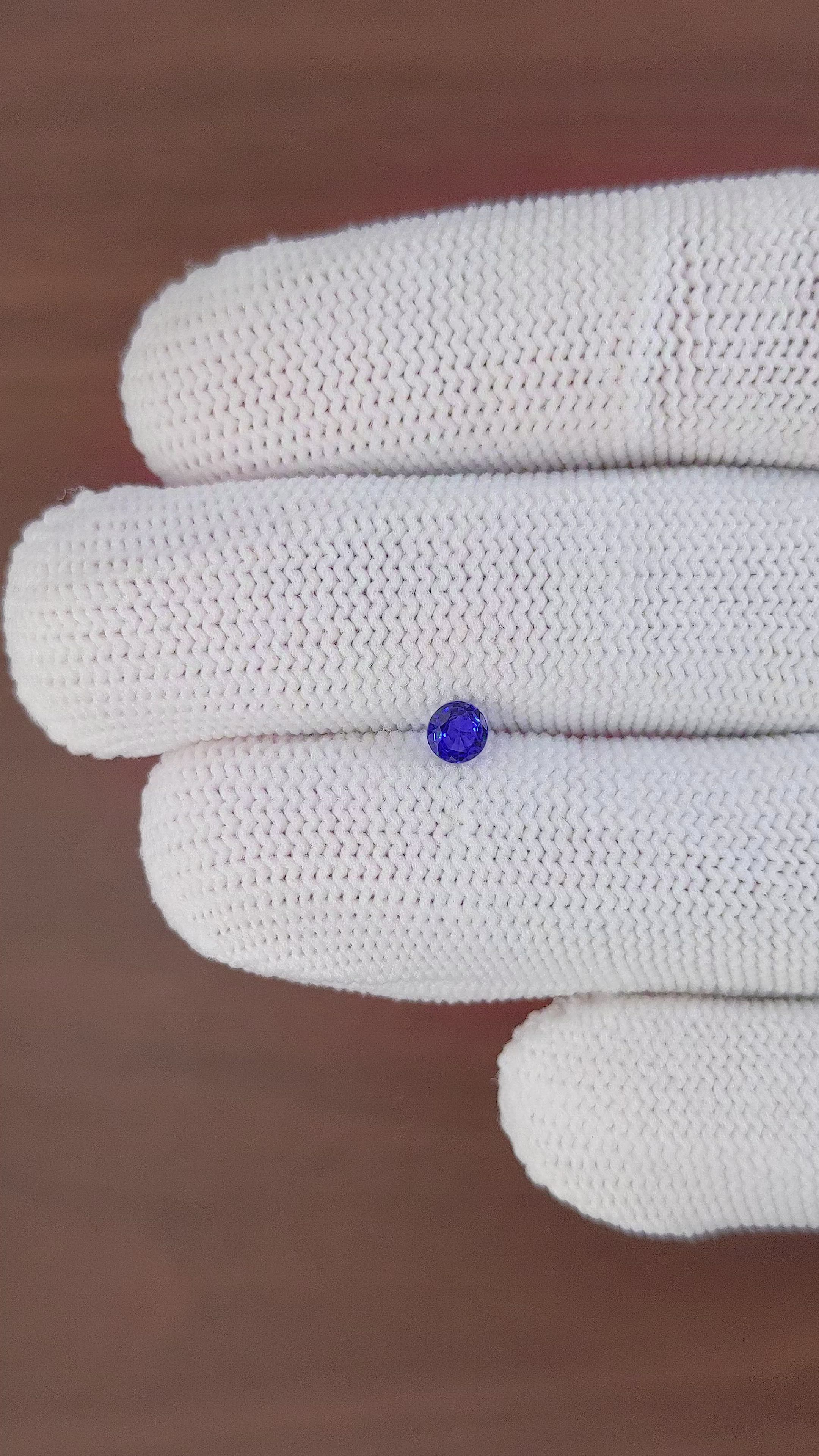 0.27 Ct. Color Change Sapphire from Ceylon (Sri Lanka) Size Video