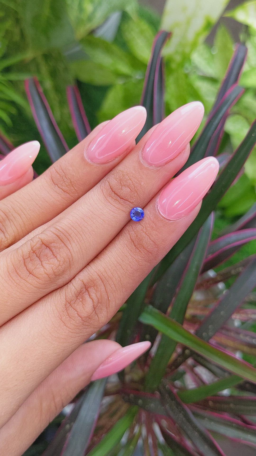 0.39 Ct. Blue Sapphire from Ceylon (Sri Lanka) Size Video