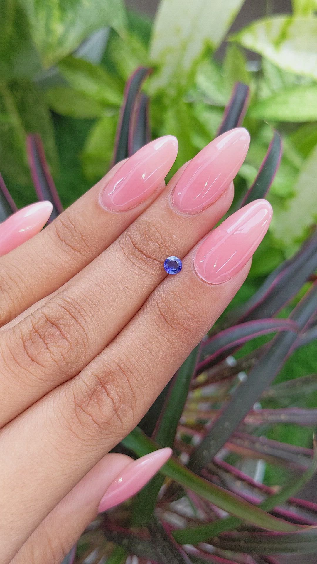 0.31 Ct. Color Change Sapphire from Ceylon (Sri Lanka) Size Video