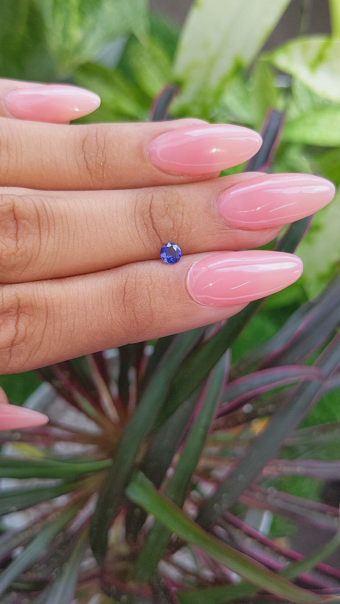 0.31 Ct. Color Change Sapphire from Ceylon (Sri Lanka) Size Video