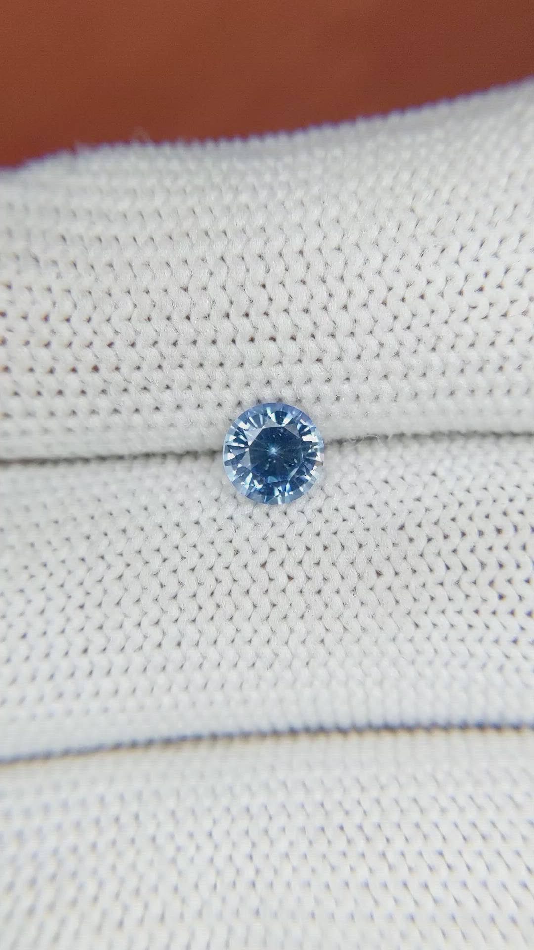 0.80 Ct. Blue Sapphire from Ceylon (Sri Lanka) Size Video