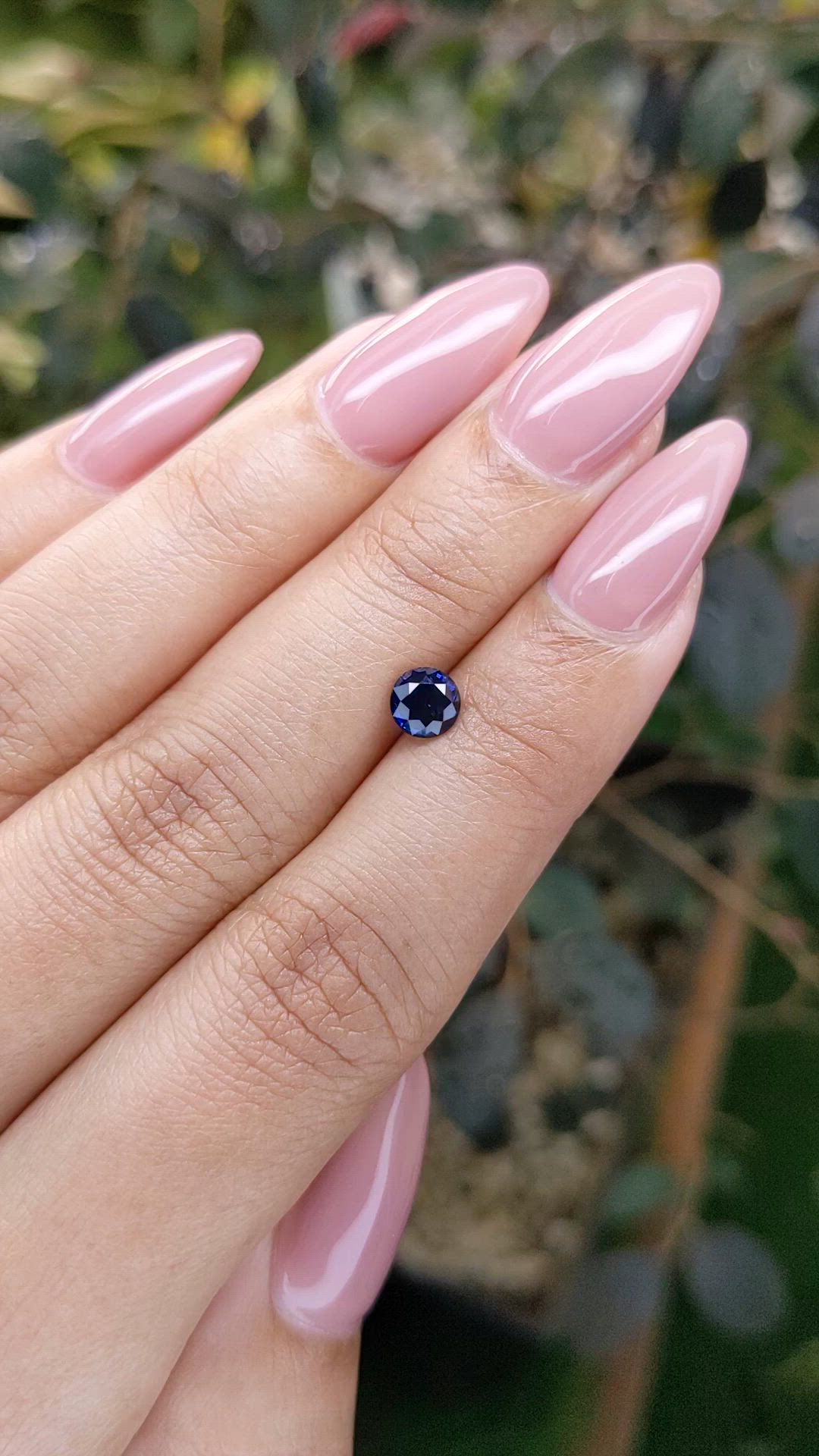 0.75 Ct. Blue Sapphire from Ceylon (Sri Lanka) Size Video