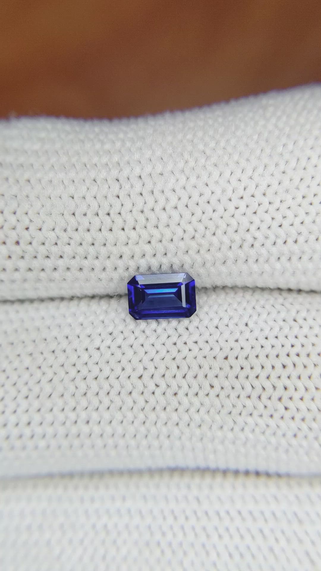 0.64 Ct. Blue Sapphire from Ceylon (Sri Lanka) Size Video