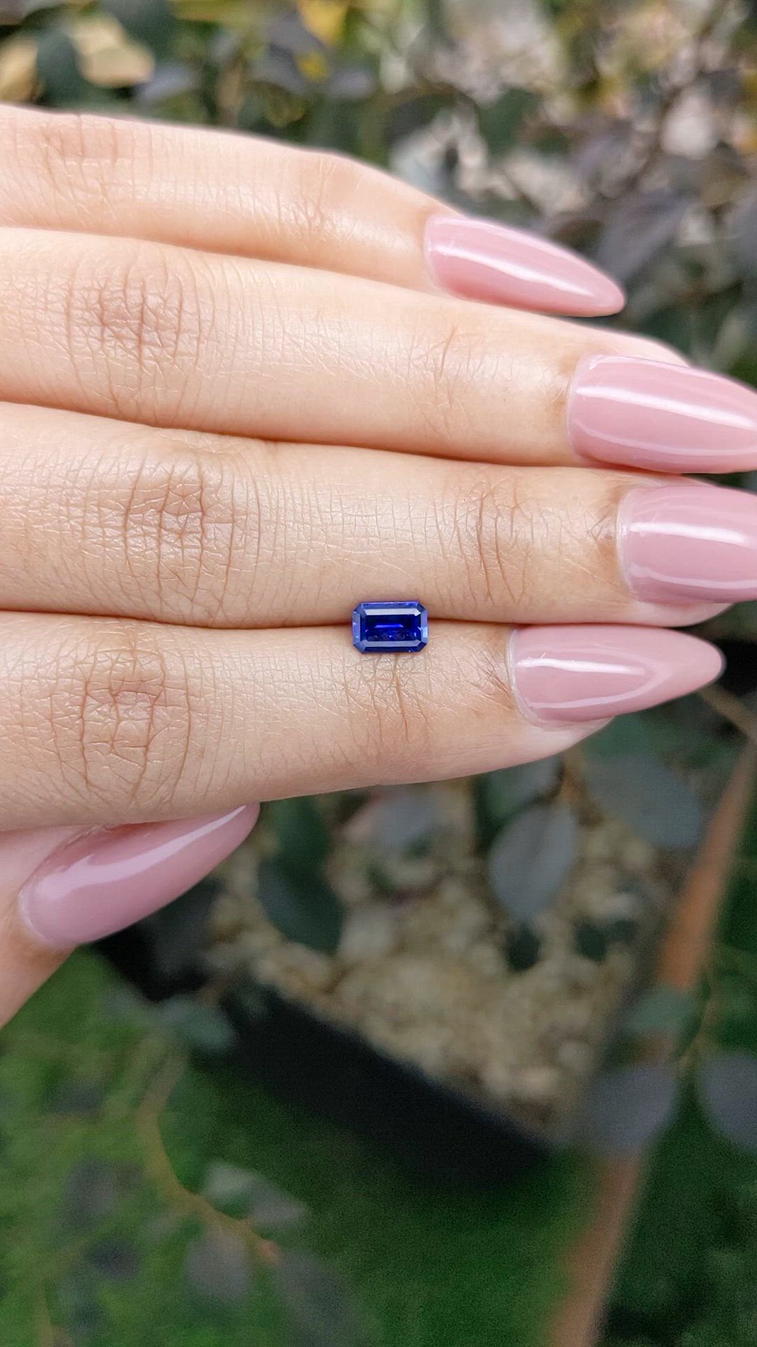0.71 Ct. Blue Sapphire from Ceylon (Sri Lanka) Size Video