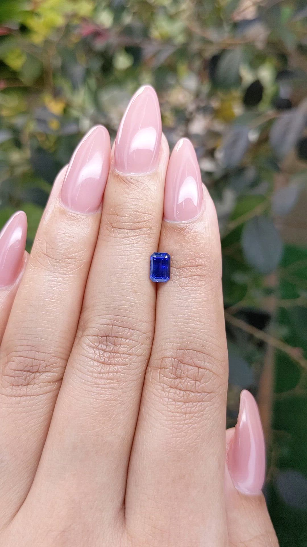 0.71 Ct. Blue Sapphire from Ceylon (Sri Lanka) Size Video