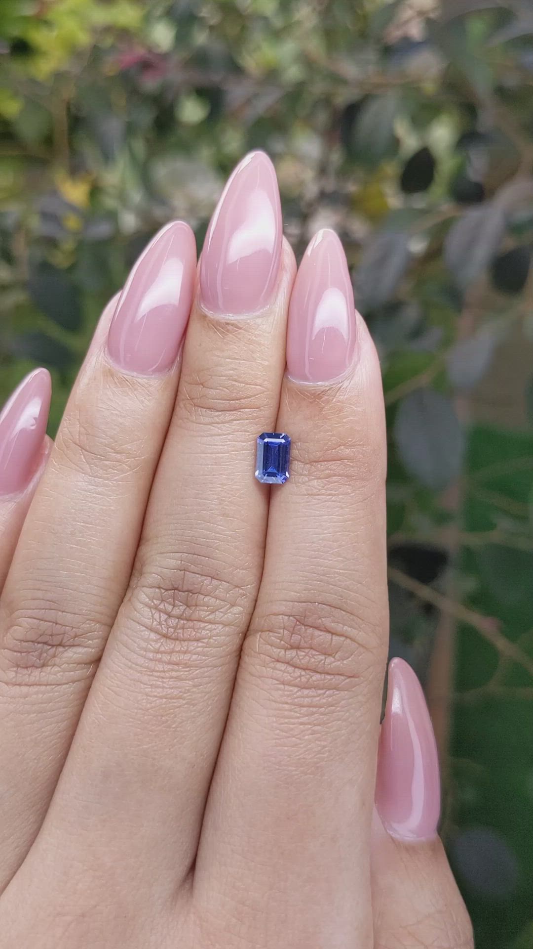 0.73 Ct. Blue Sapphire from Ceylon (Sri Lanka) Size Video