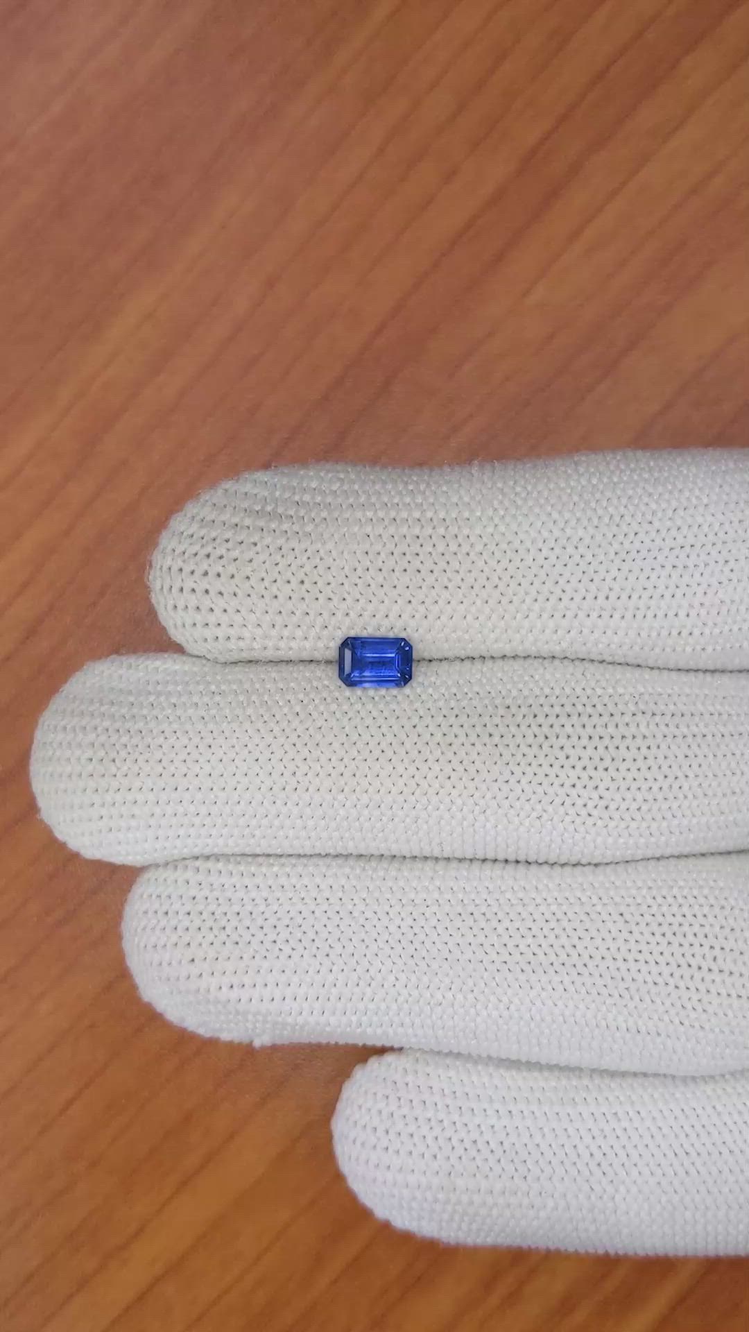 0.63 Ct. Blue Sapphire from Ceylon (Sri Lanka) Size Video