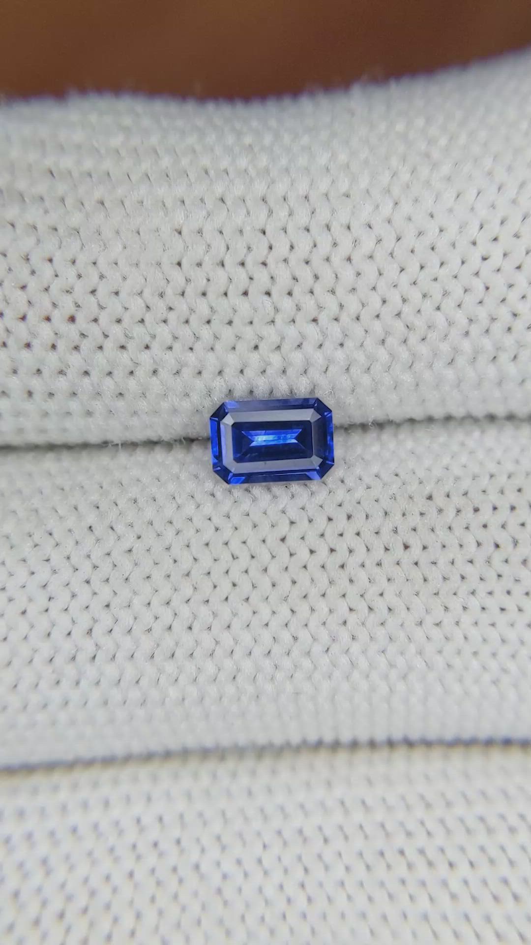 0.63 Ct. Blue Sapphire from Ceylon (Sri Lanka) Size Video