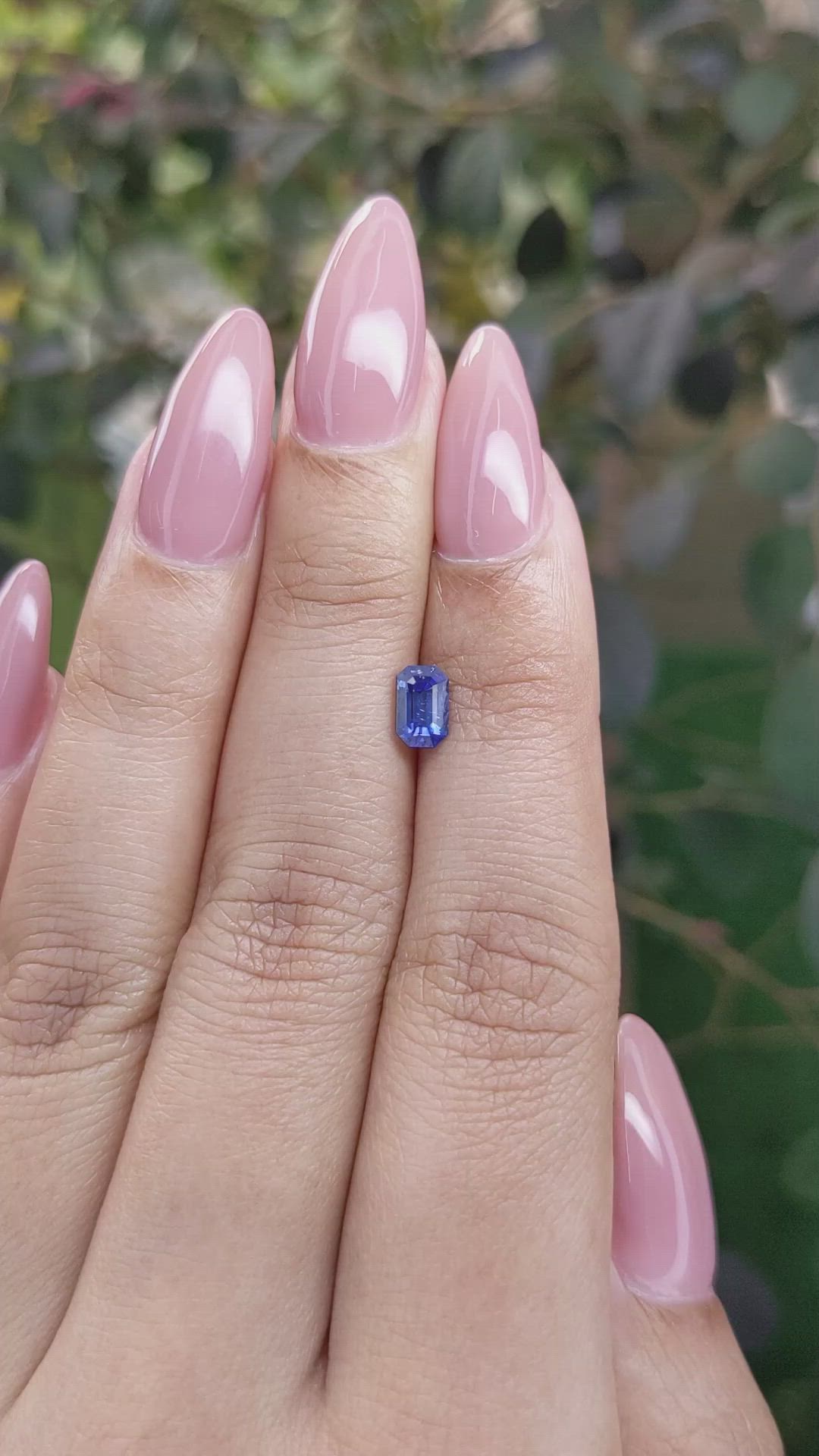 0.79 Ct. Blue Sapphire from Ceylon (Sri Lanka) Size Video
