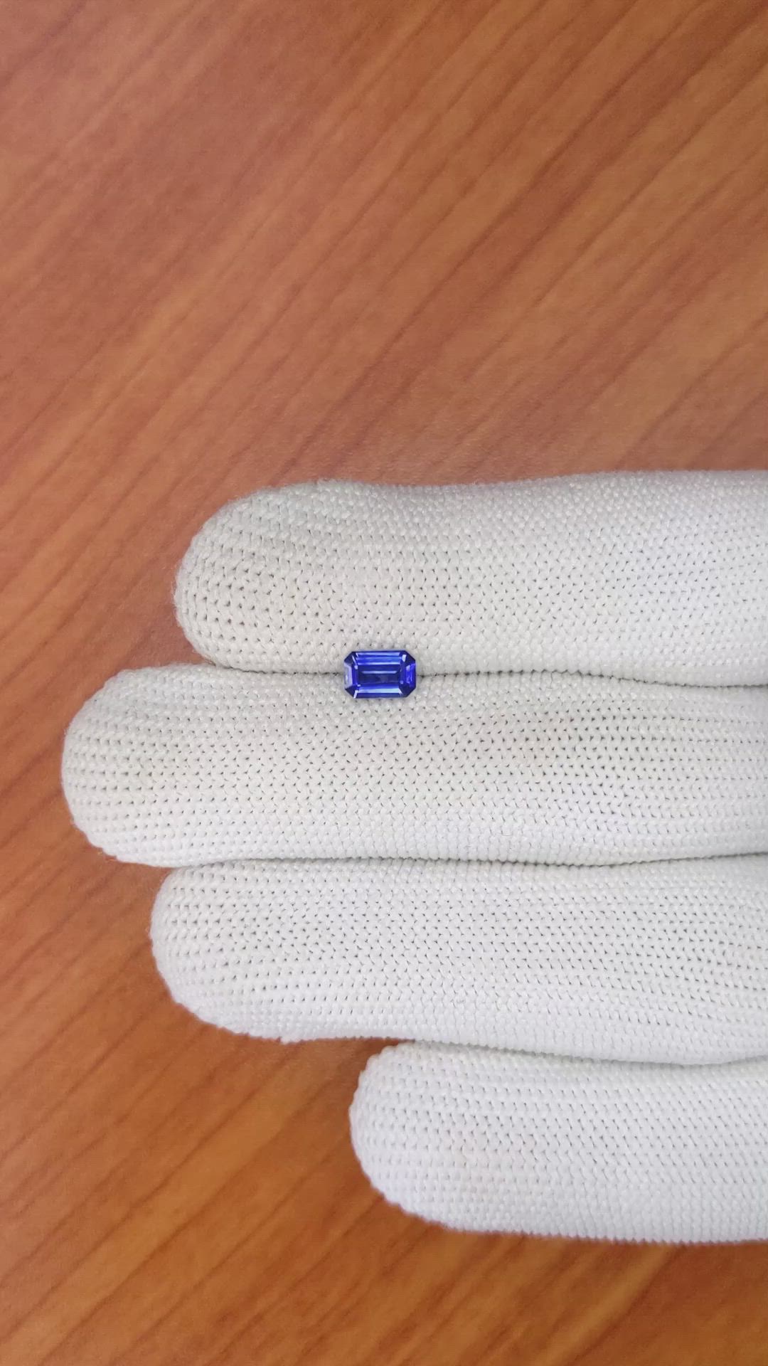 0.66 Ct. Blue Sapphire from Ceylon (Sri Lanka) Size Video