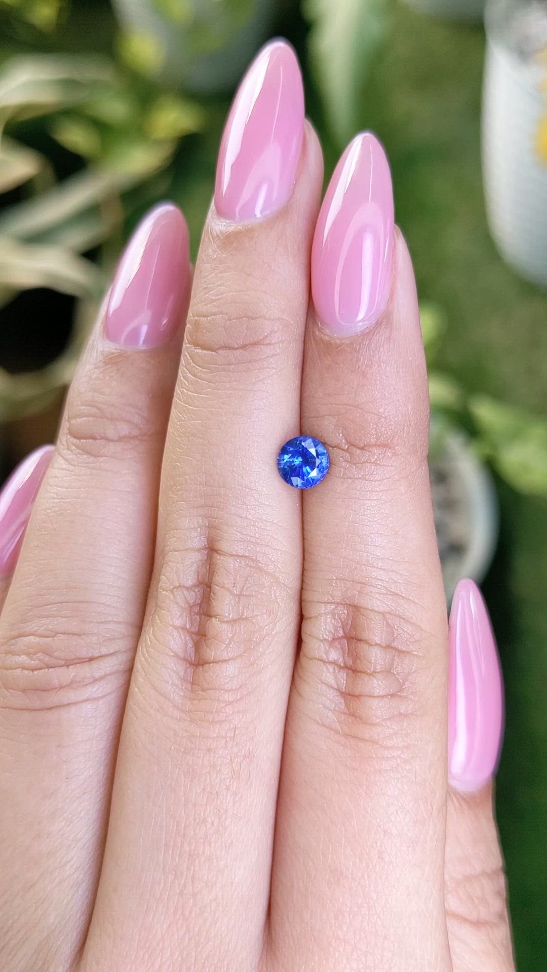 0.80 Ct. Blue Sapphire from Ceylon (Sri Lanka) Size Video