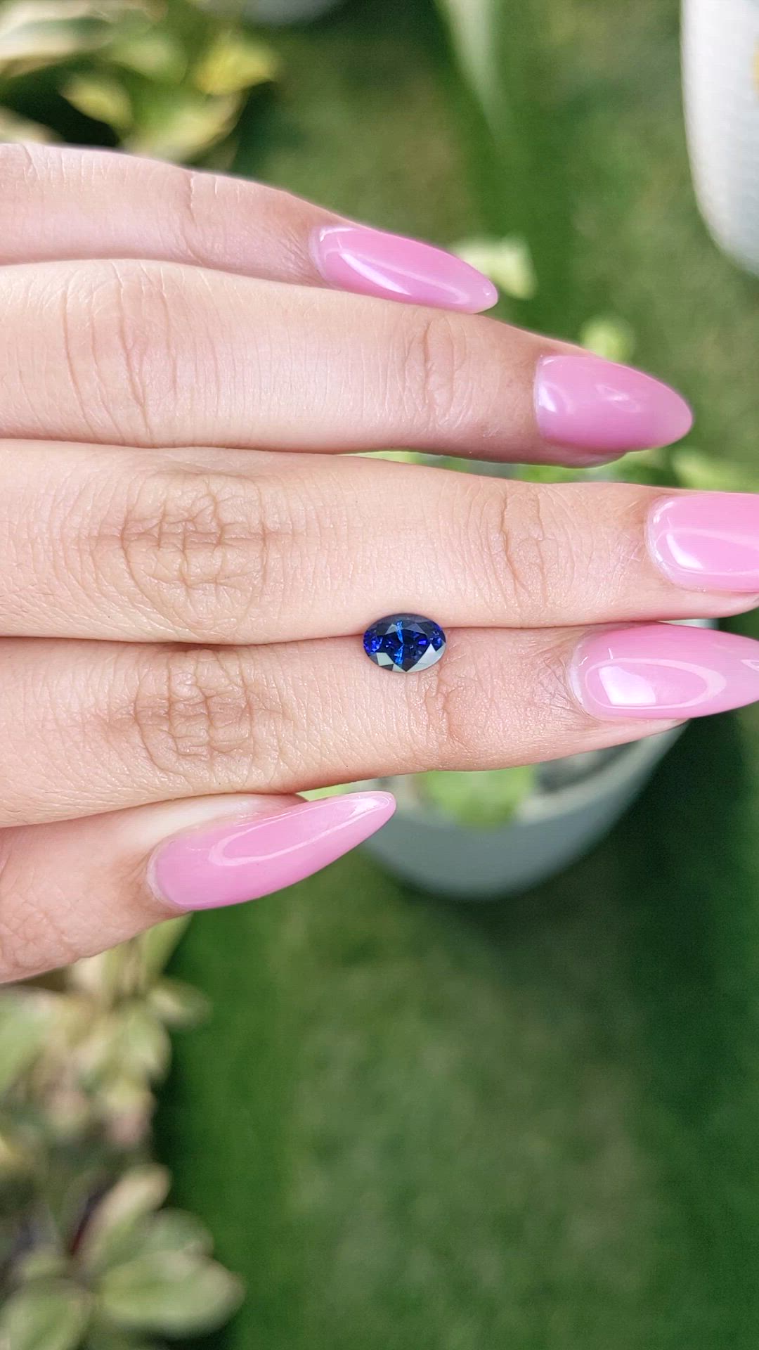 0.95 Ct. Blue Sapphire from Ceylon (Sri Lanka) Size Video