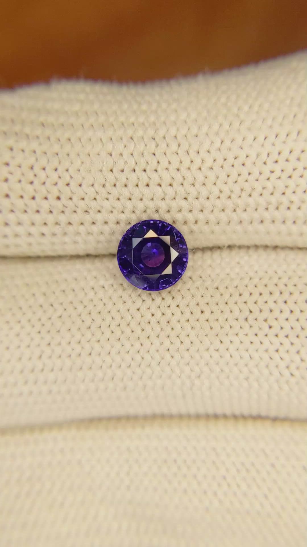 1.61 Ct. Color Change Sapphire from Ceylon (Sri Lanka) Size Video