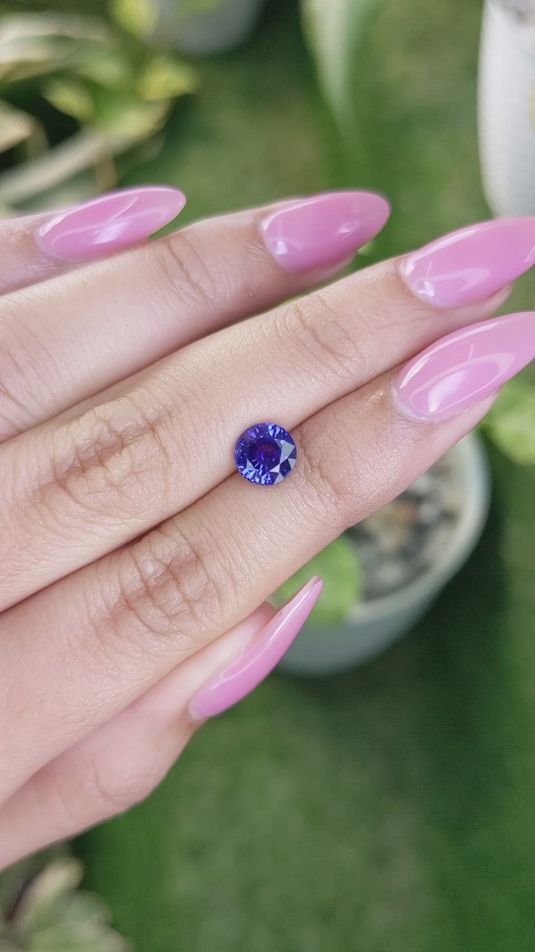 1.61 Ct. Color Change Sapphire from Ceylon (Sri Lanka) Size Video