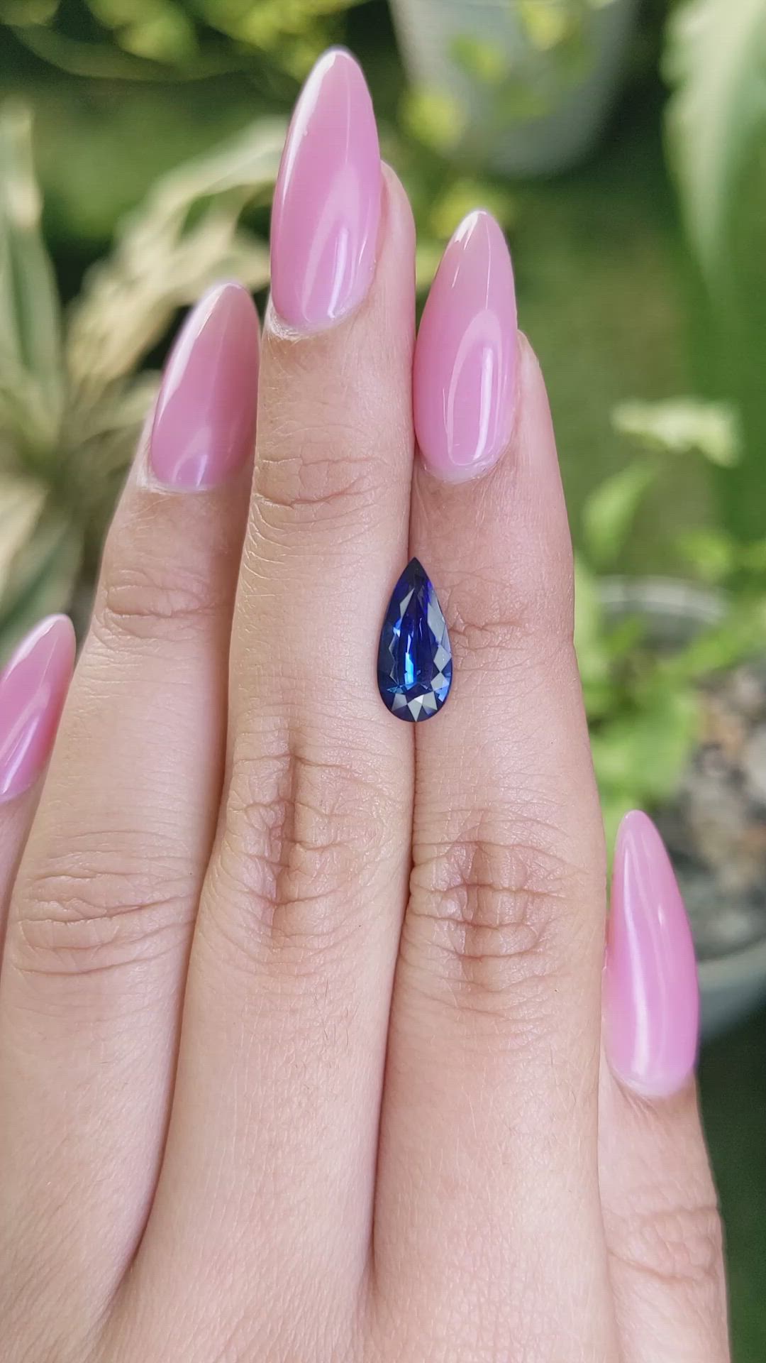 2.20 Ct. Blue Sapphire from Ceylon (Sri Lanka) Size Video