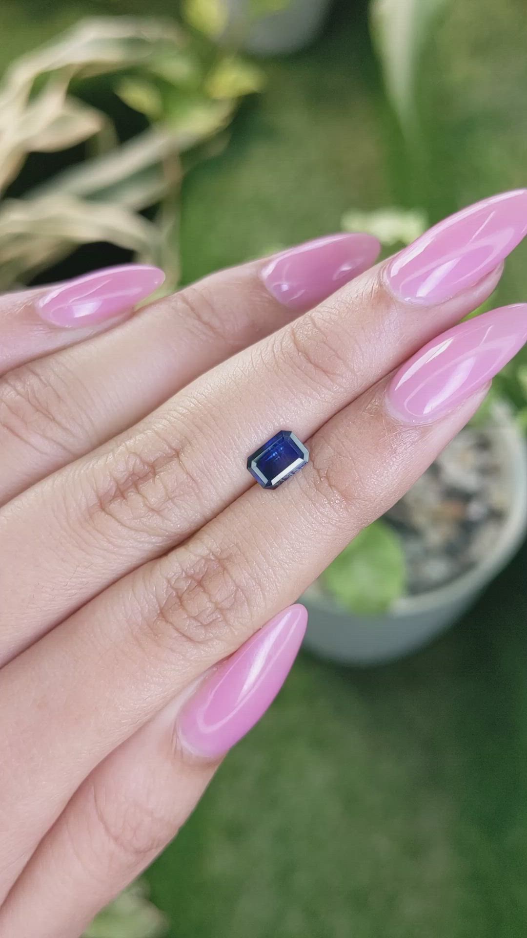 0.99 Ct. Blue Sapphire from Ceylon (Sri Lanka) Size Video