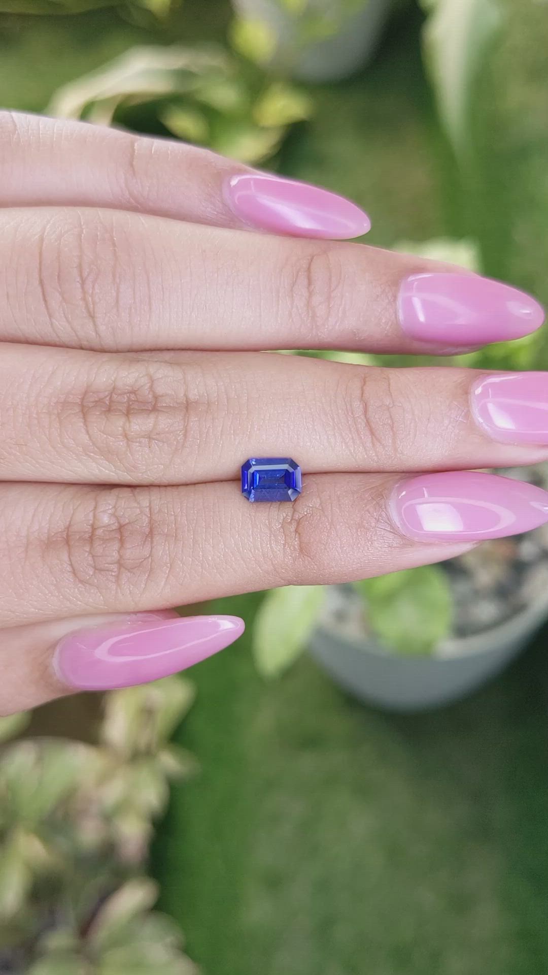 0.94 Ct. Blue Sapphire from Ceylon (Sri Lanka) Size Video