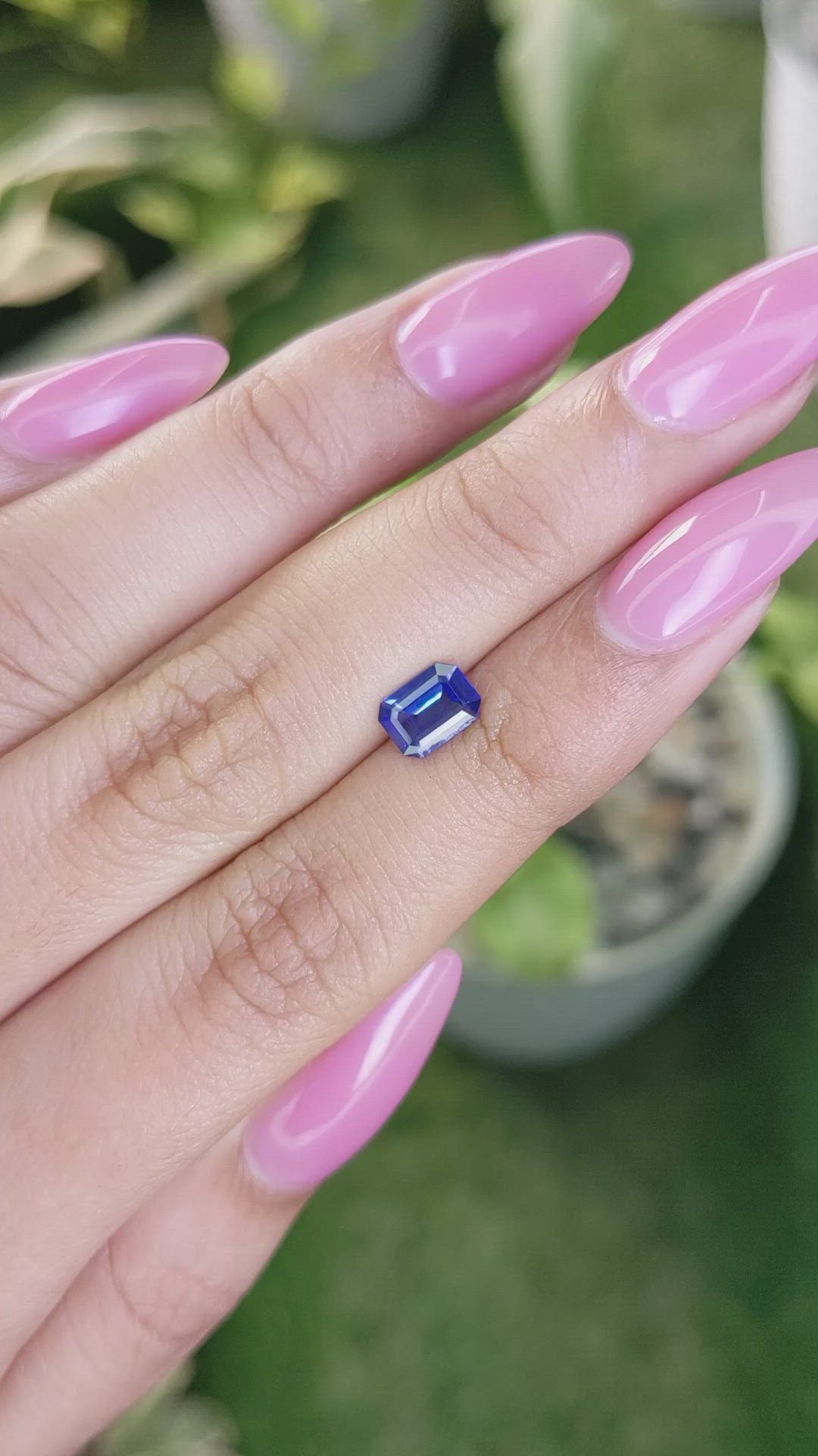 0.94 Ct. Blue Sapphire from Ceylon (Sri Lanka) Size Video